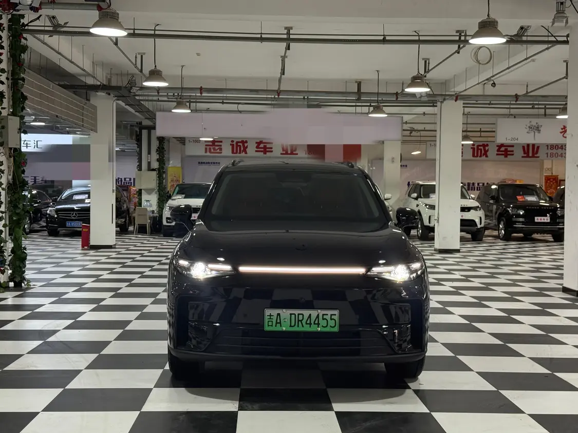 Leapmotor C16  из Китая