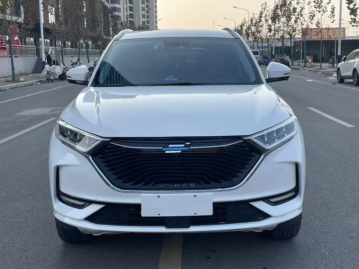 Oshan Changan Auchan X7  из Китая