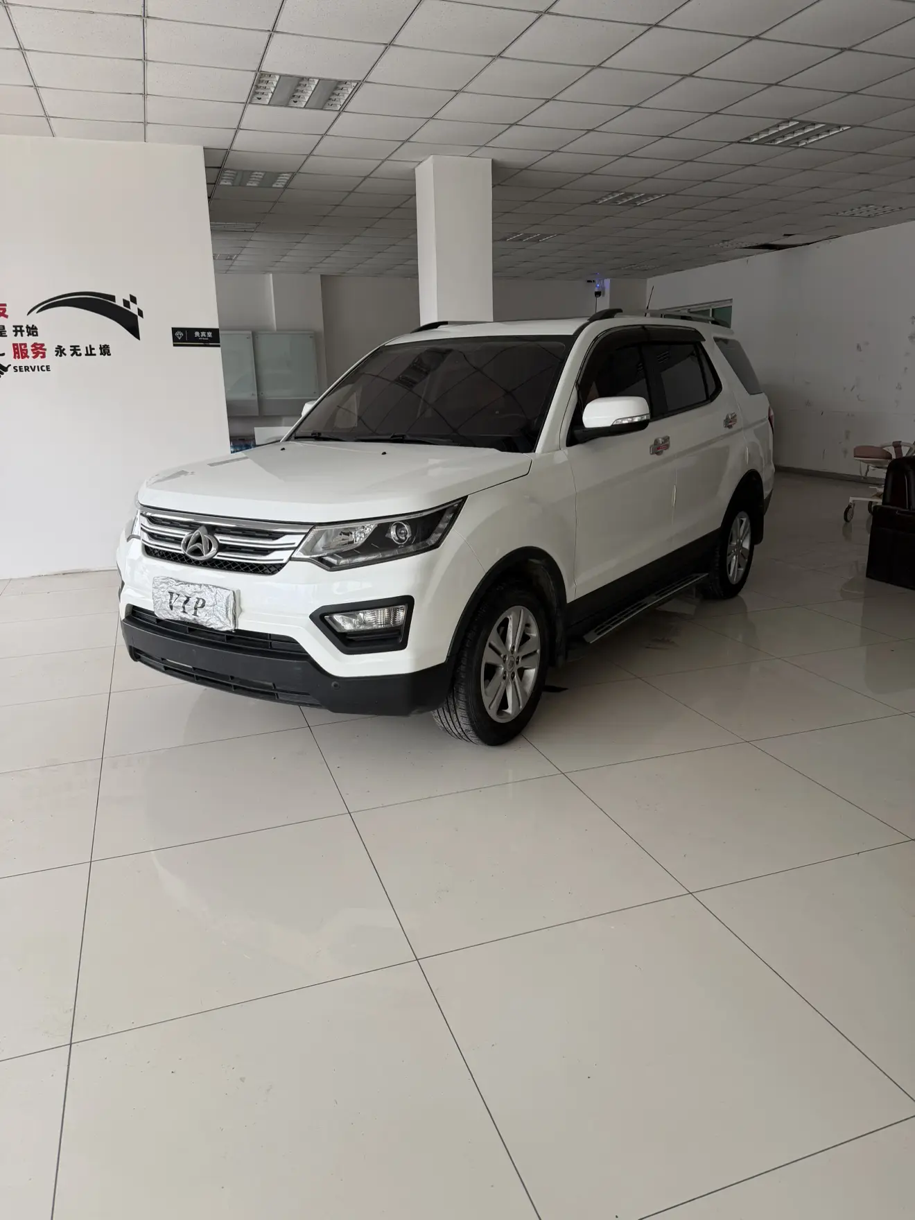 Oshan Changan Auchan CX70  из Китая