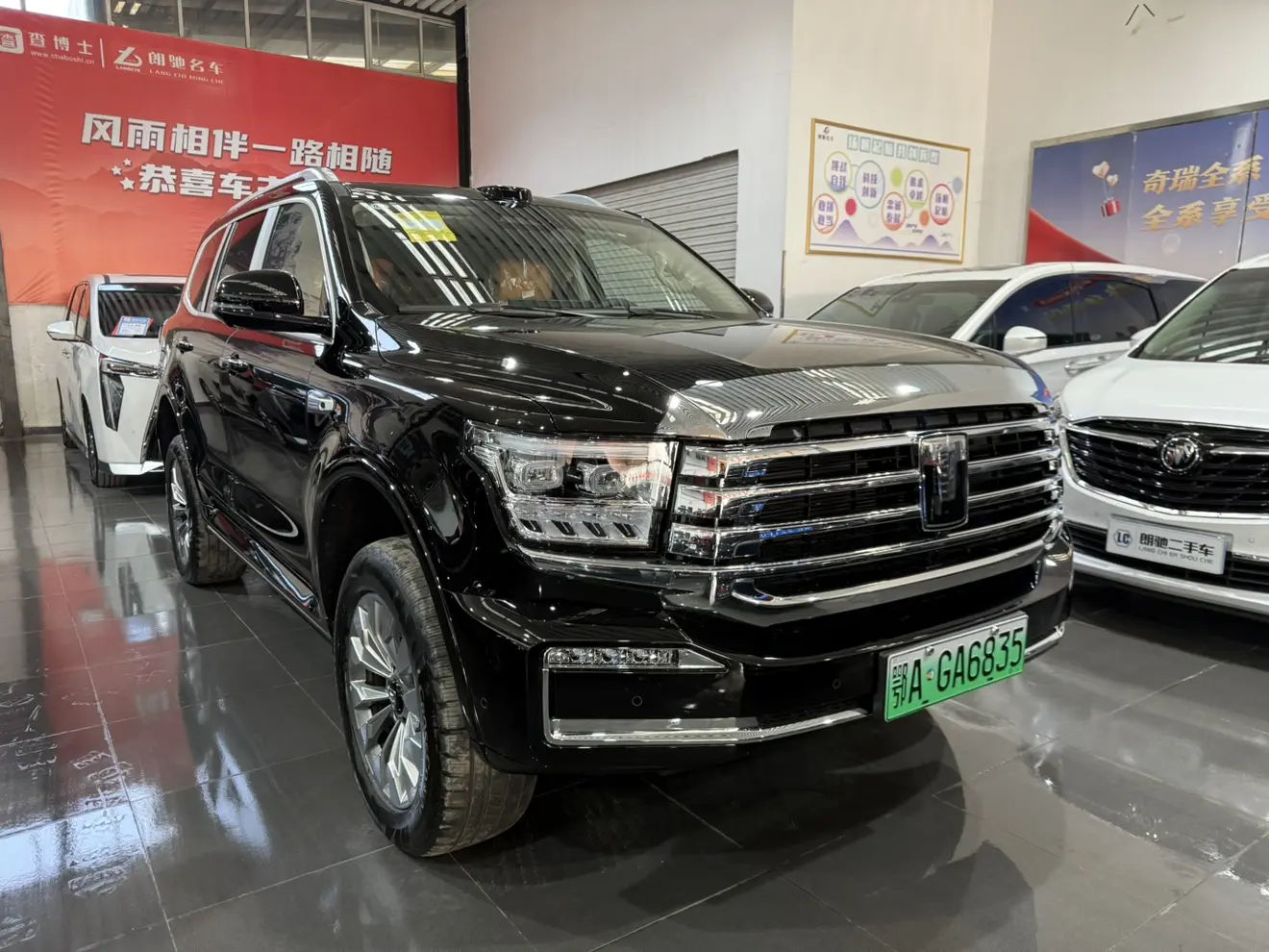 Tank 500 Hi4-T  из Китая