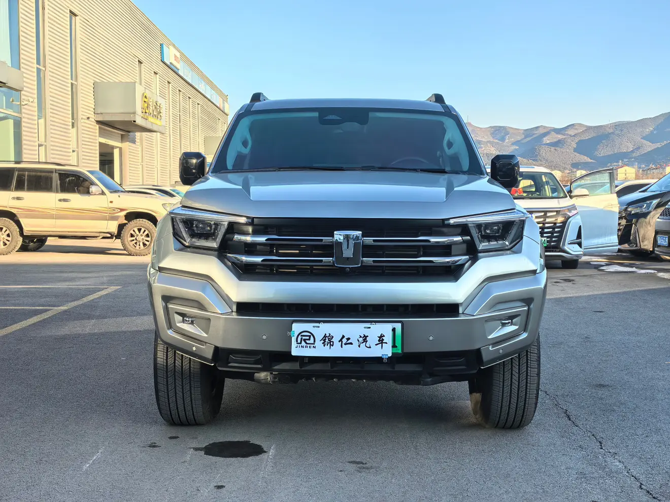 Tank 400 Hi4-T  из Китая