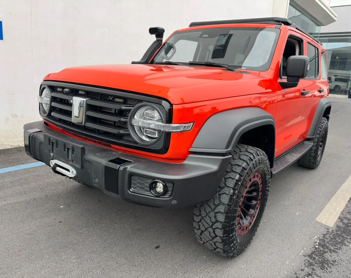 Tank 300  из Китая