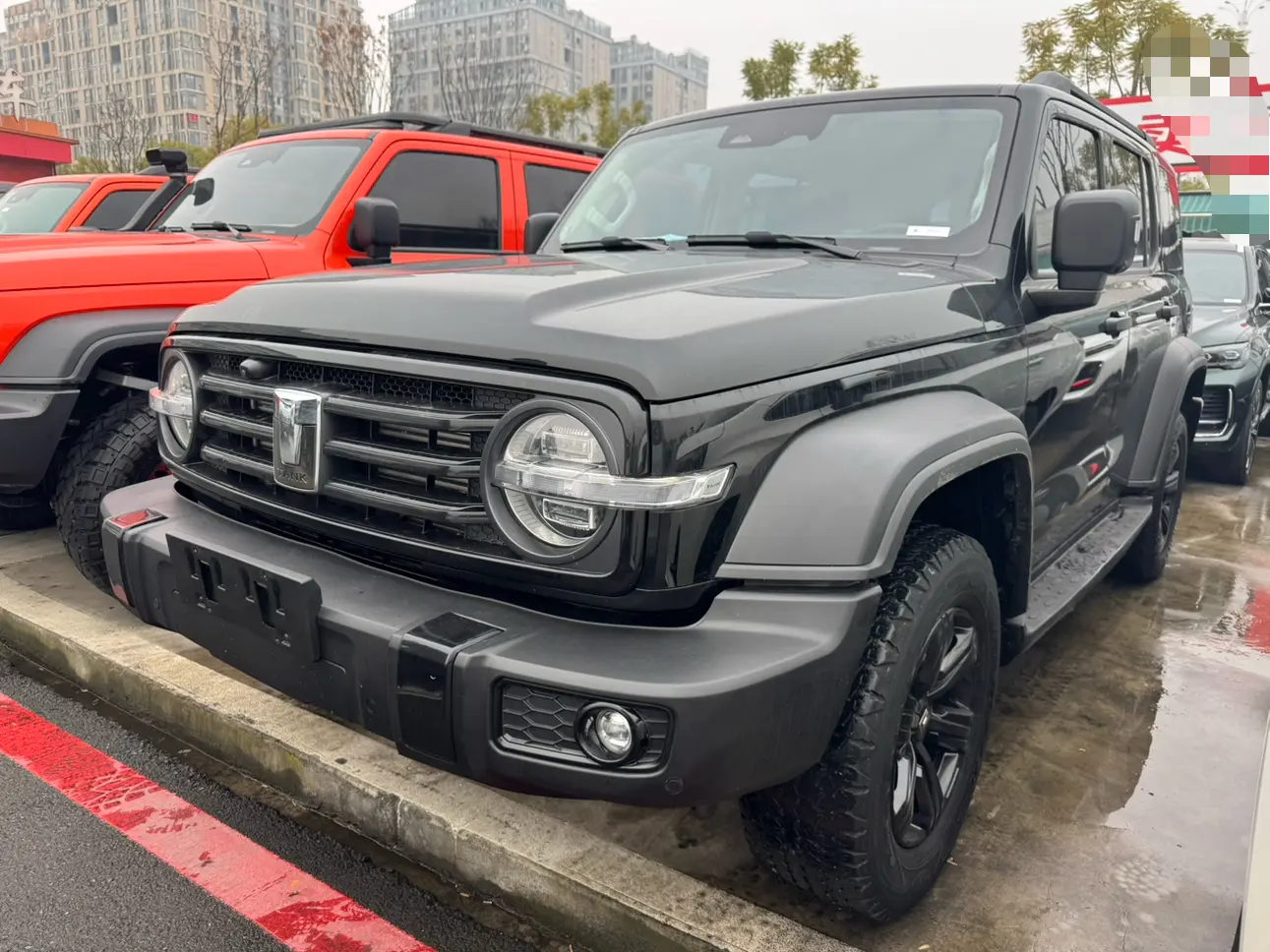 Tank 300  из Китая