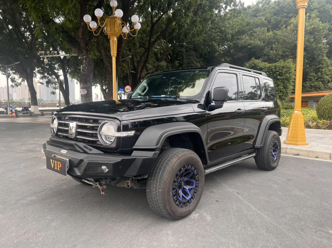 Tank 300  из Китая