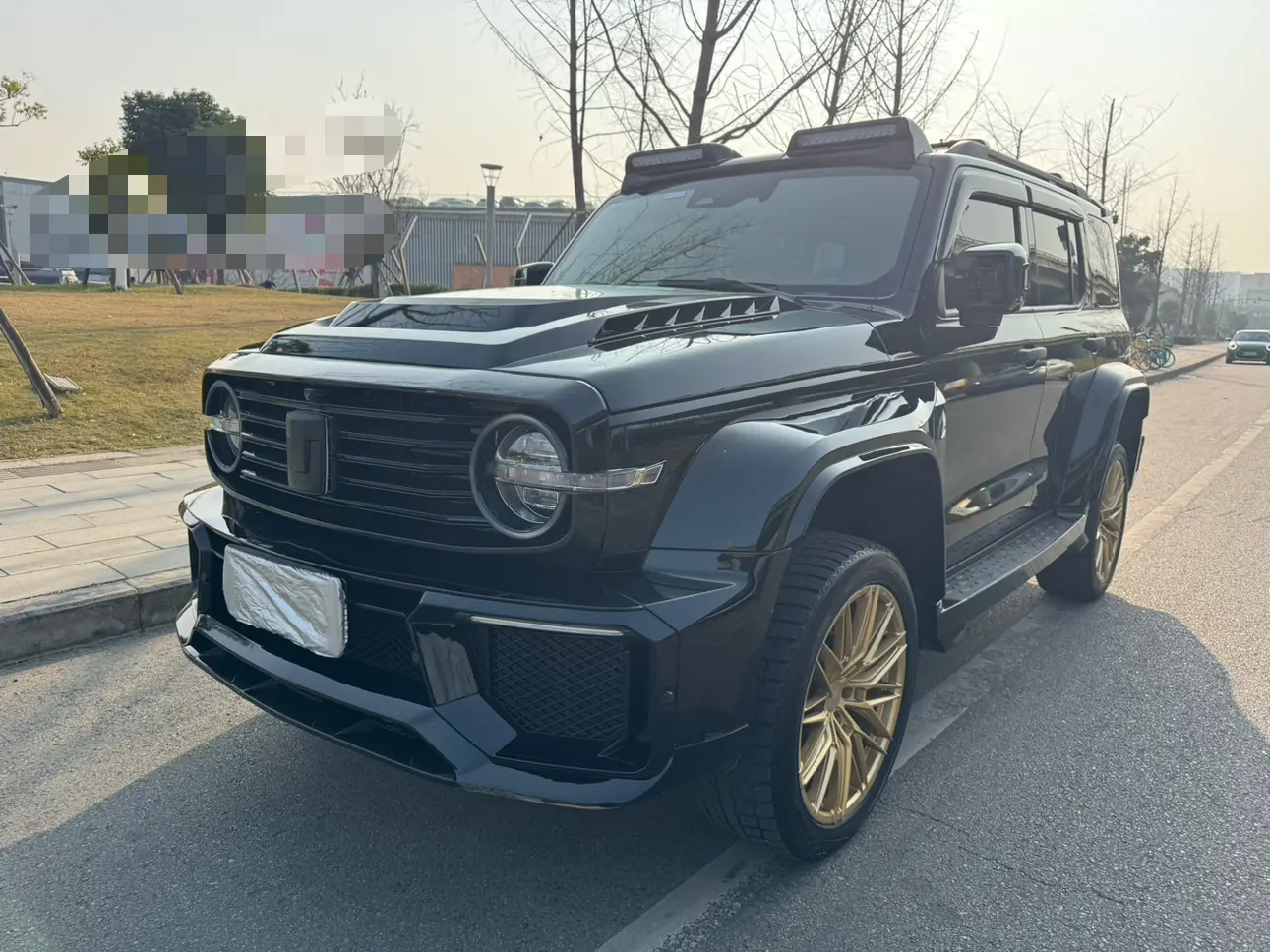 Tank 300  из Китая