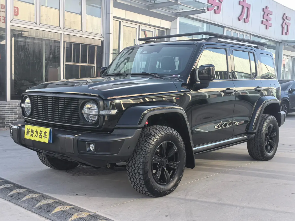 Tank 300  из Китая