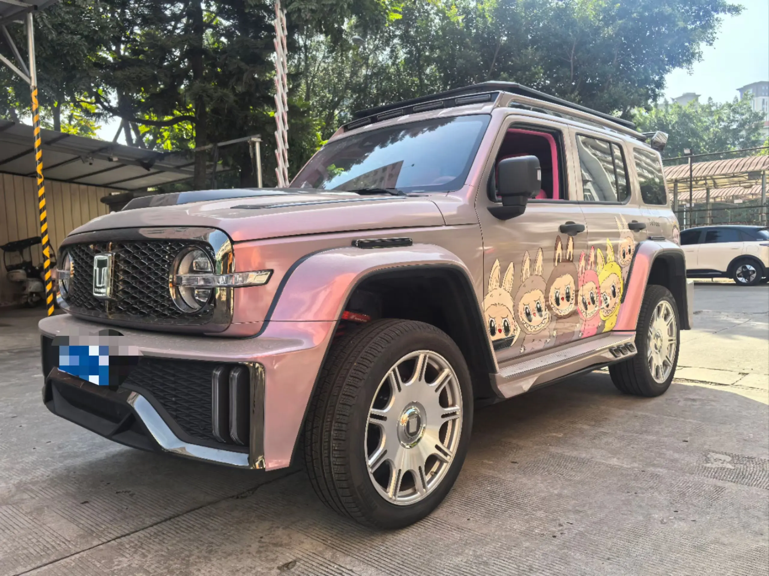 Tank 300  из Китая