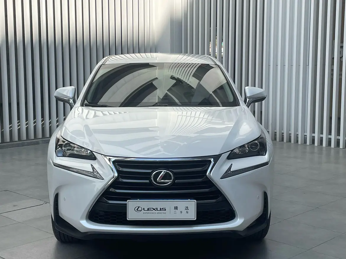 Lexus NX  из Китая