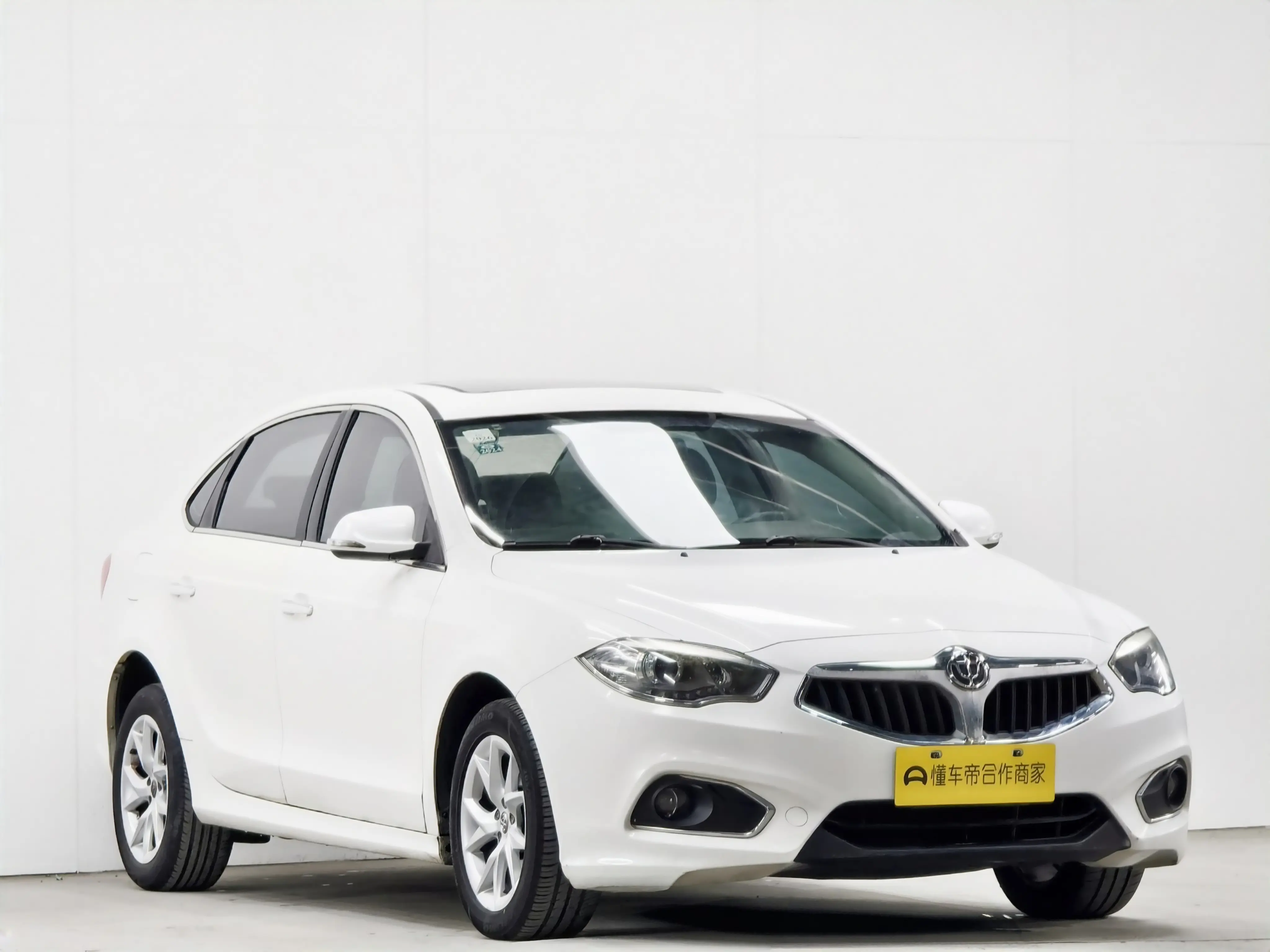 Brilliance Zhonghua H530  из Китая