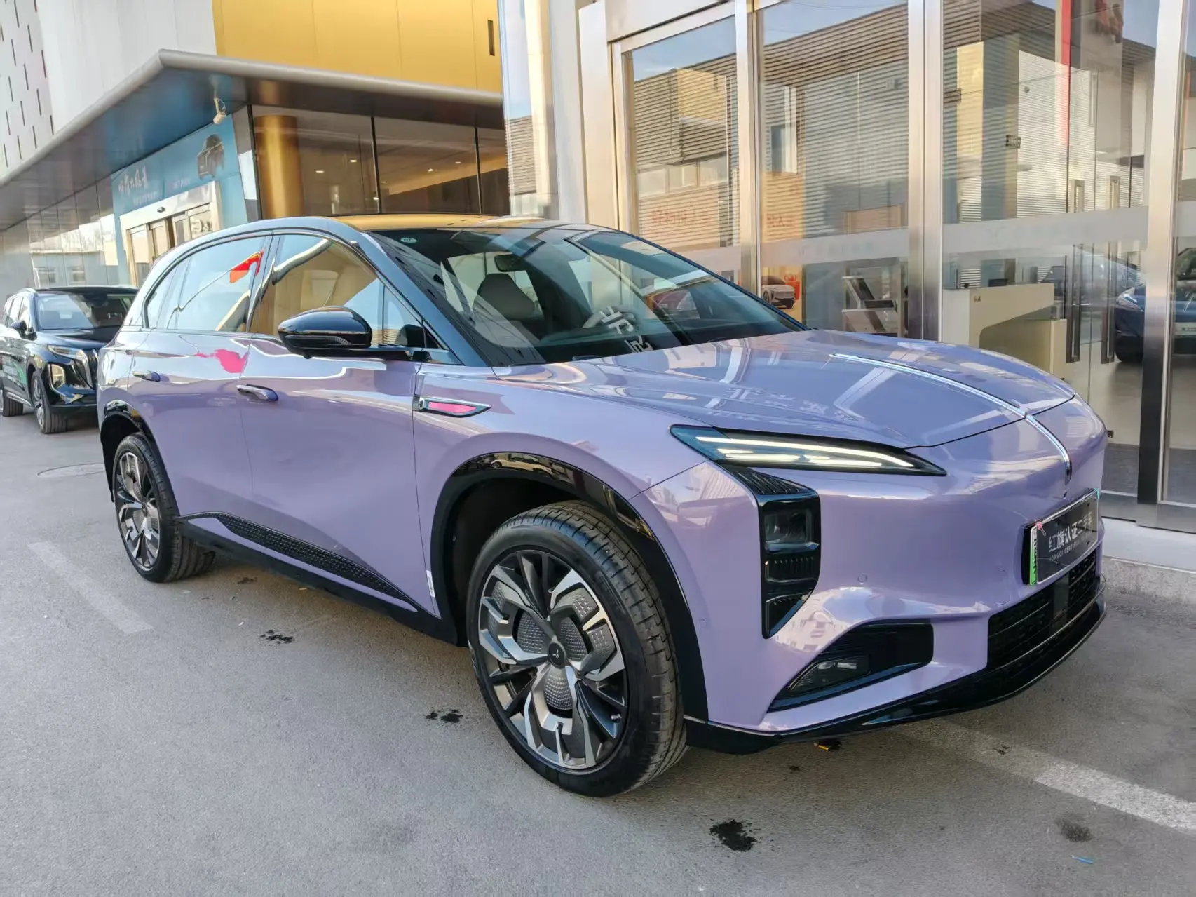 Hongqi Red Flag Tiangong 08  из Китая