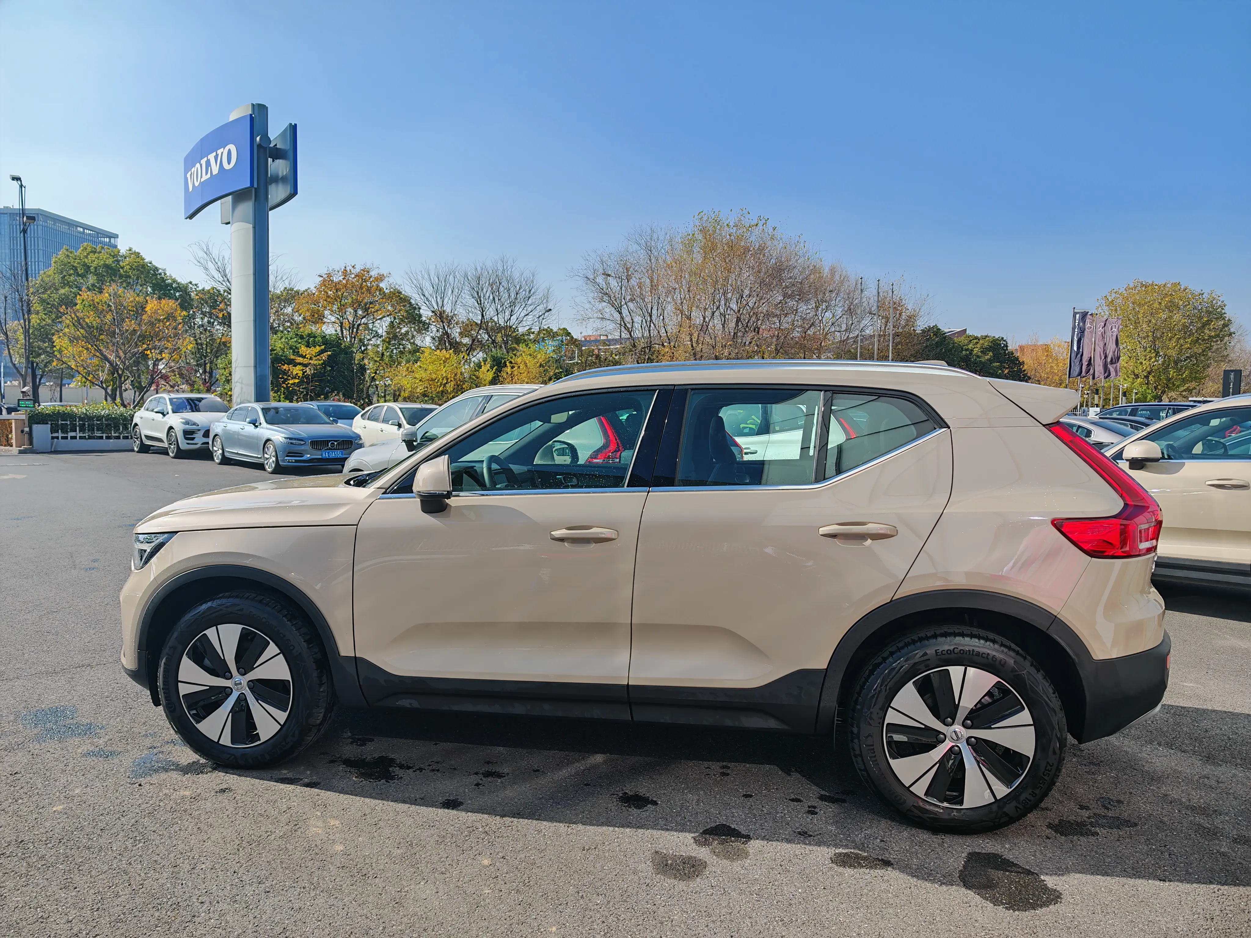 Volvo XC40  из Китая