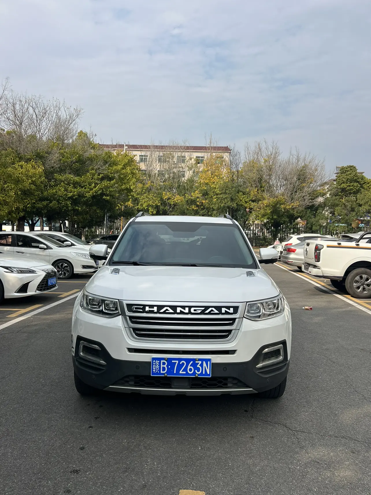 Changan CS95  из Китая
