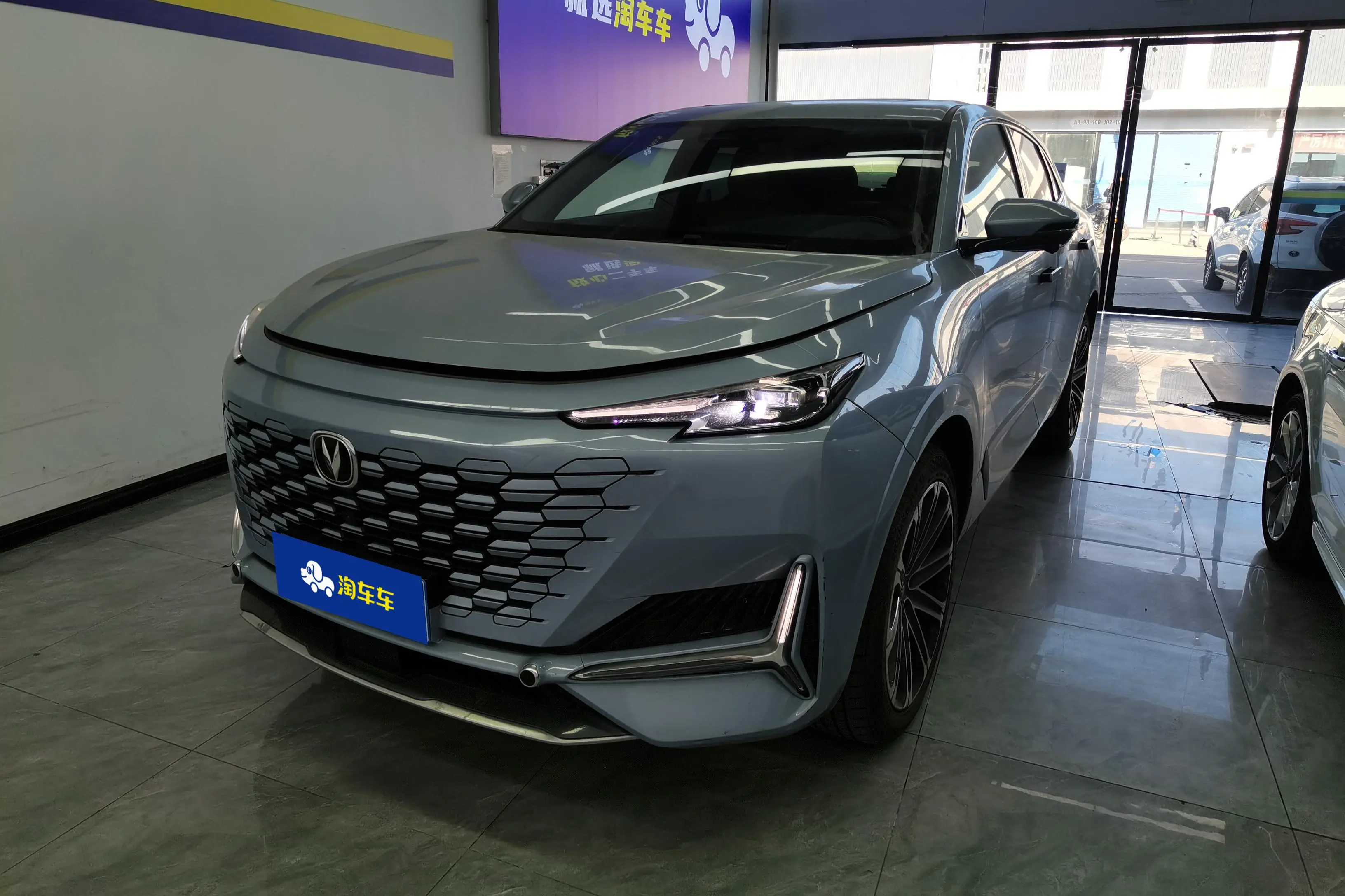 Changan UNI-K  из Китая