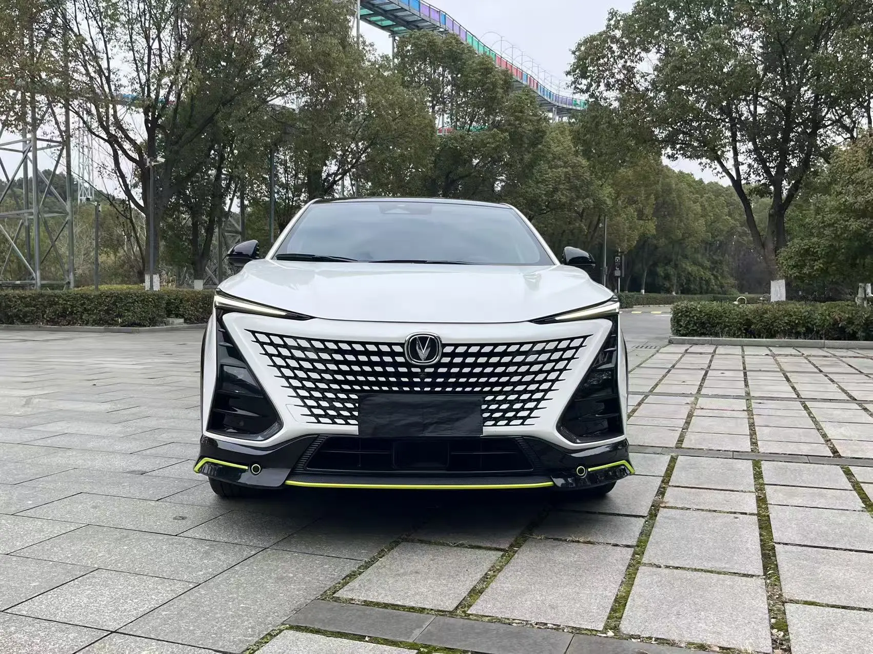 Changan UNI-T  из Китая