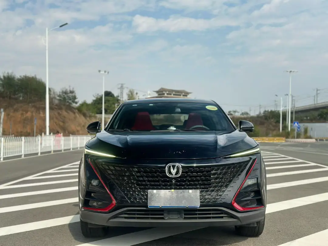 Changan UNI-T  из Китая