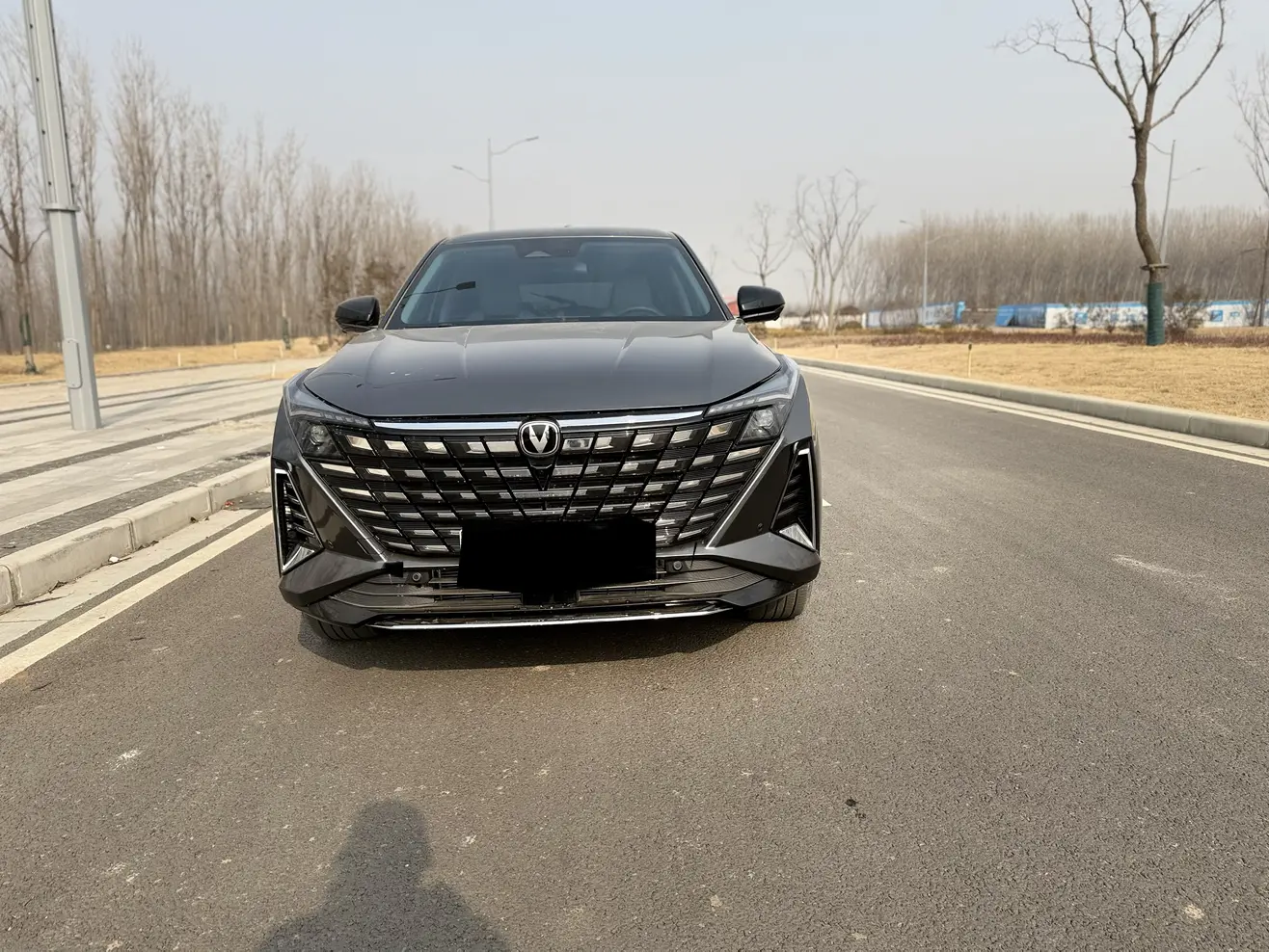 Changan UNI-Z PHEV  из Китая