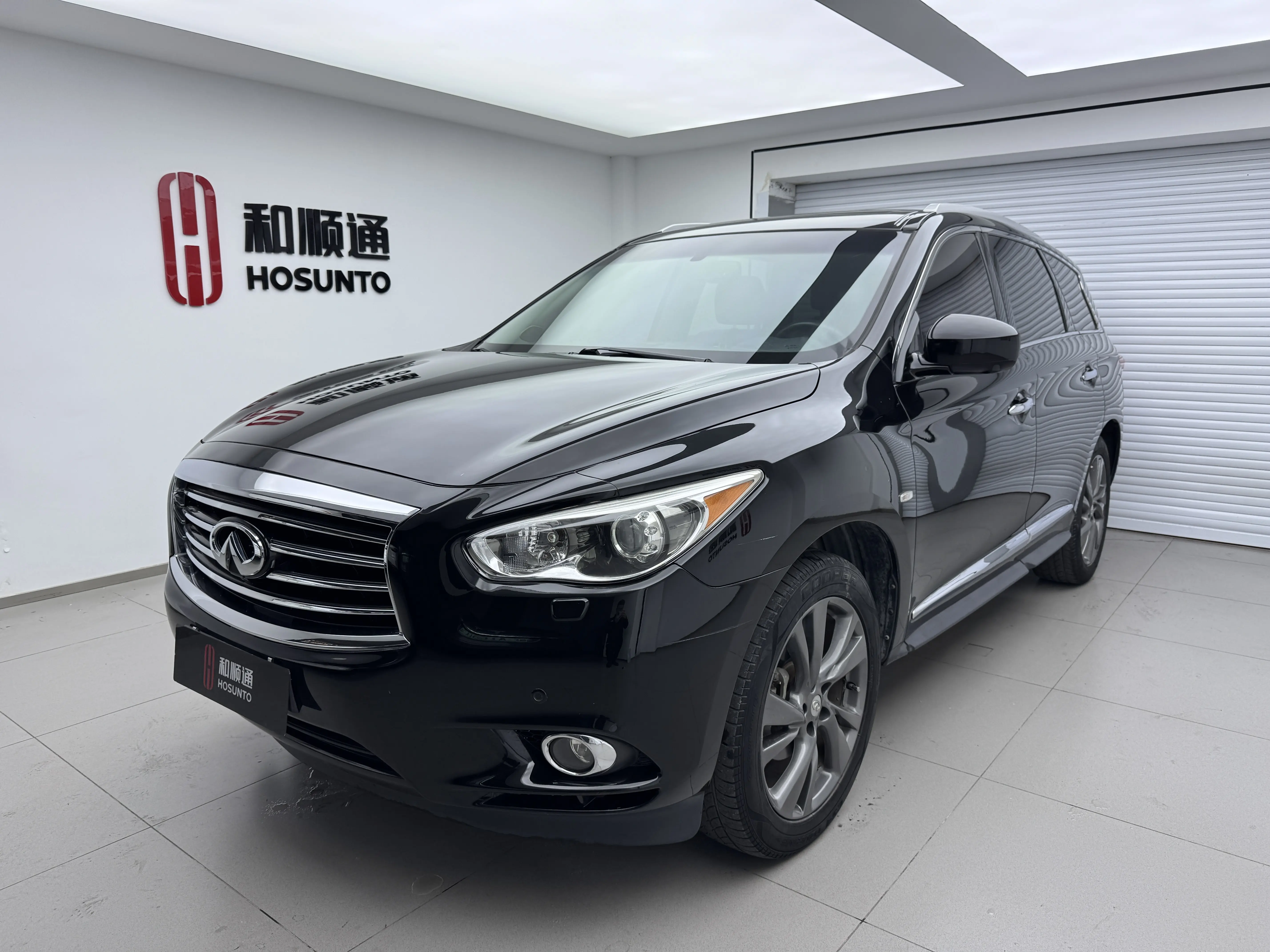 Infiniti JX  из Китая