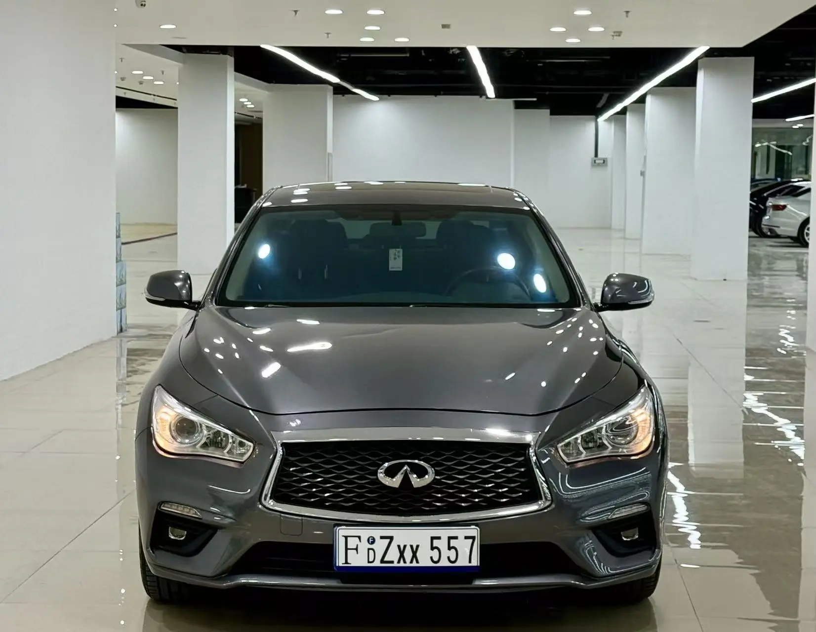 Infiniti Q50L  из Китая