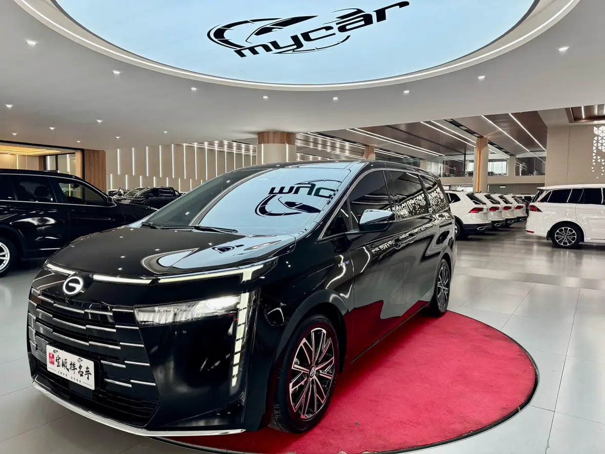 GAC Trumpchi E8 PHEV  из Китая