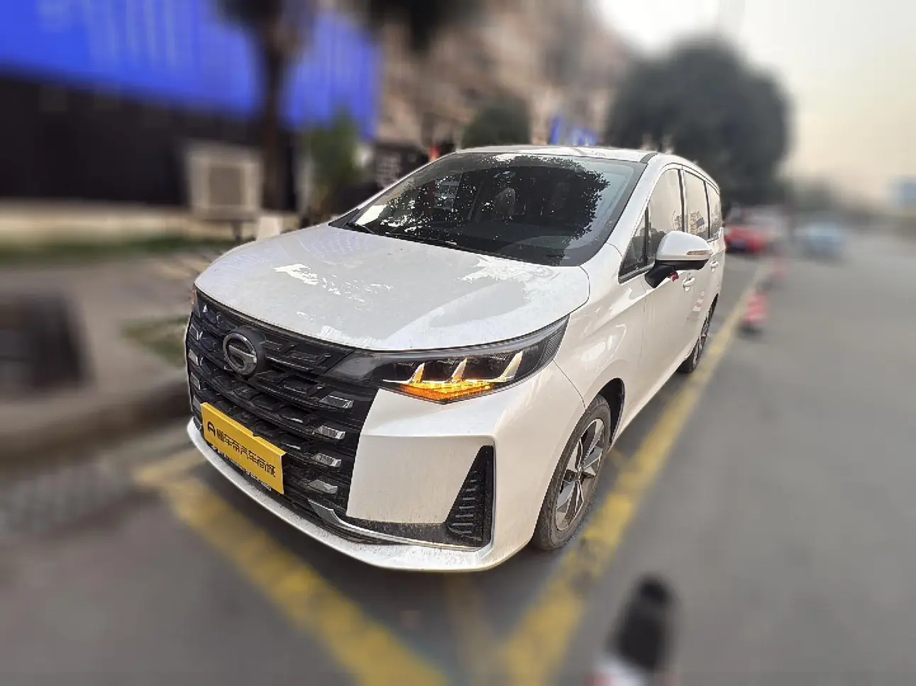 GAC Trumpchi M6  из Китая