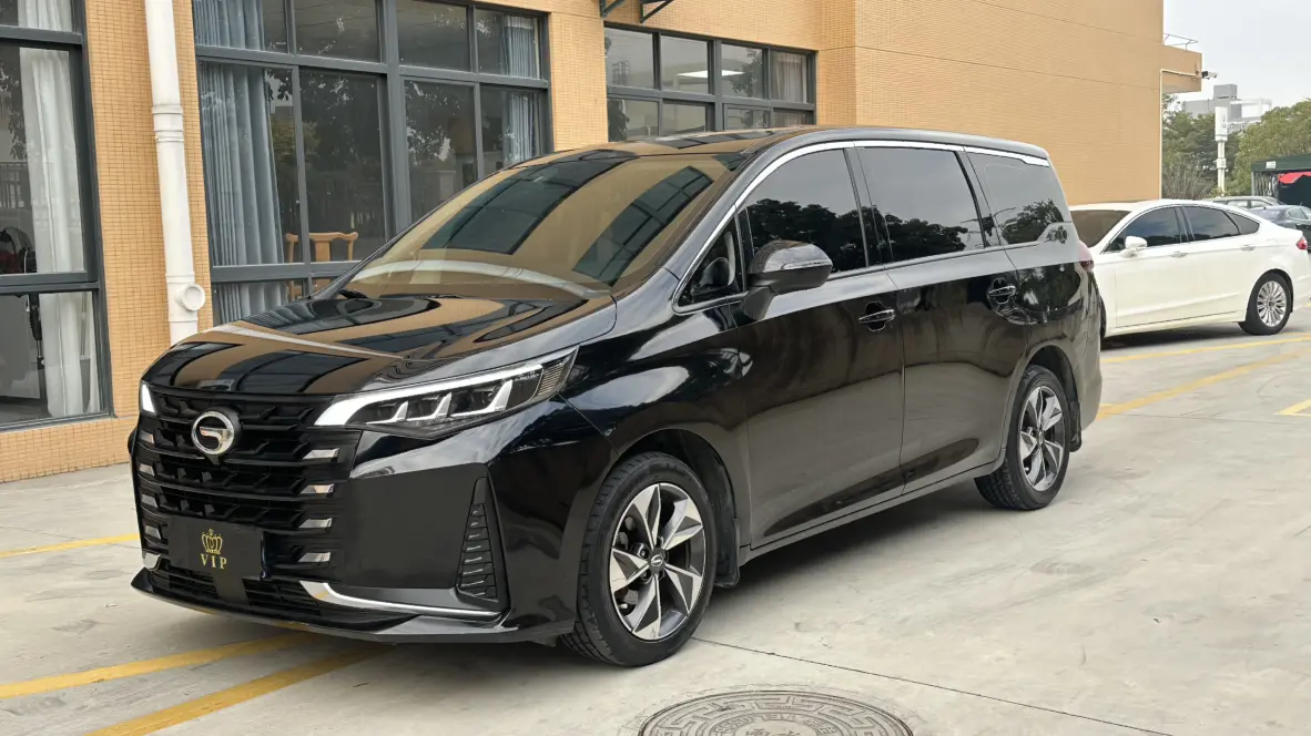 GAC Trumpchi M6  из Китая