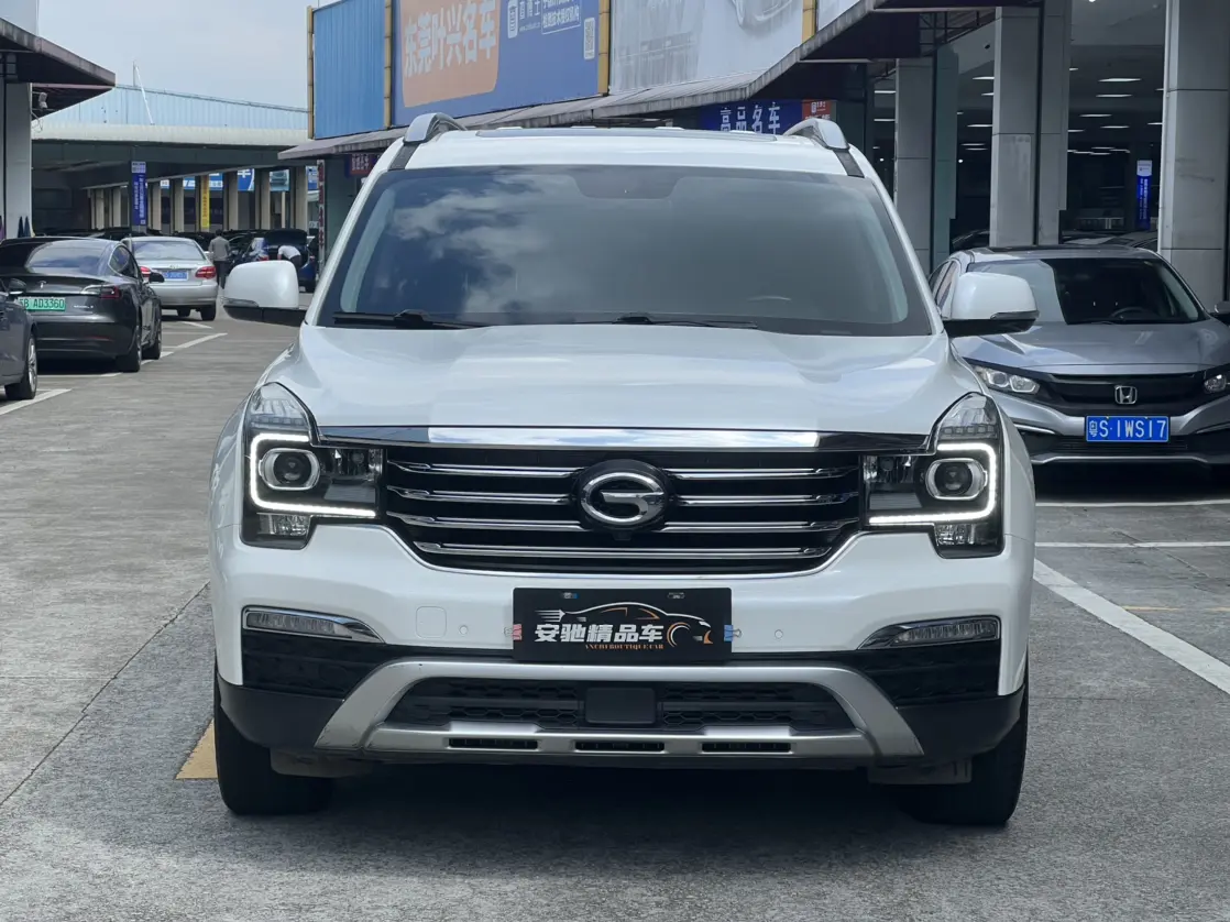 GAC Trumpchi GS8  из Китая