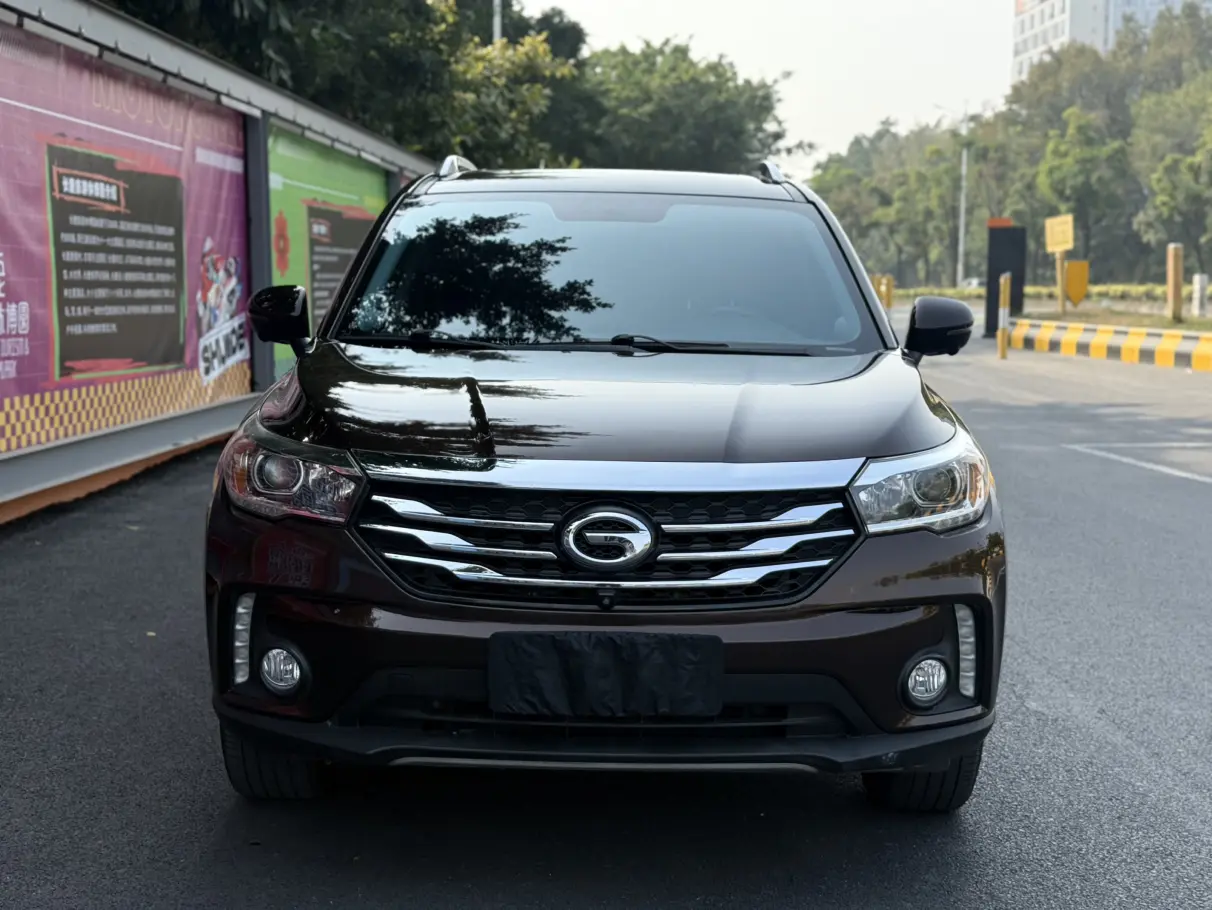GAC Trumpchi GS4  из Китая