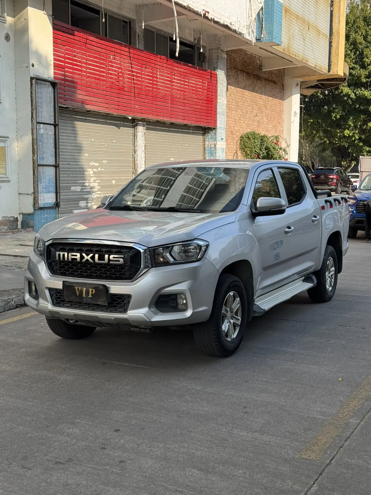 Datong Maxus T70  из Китая