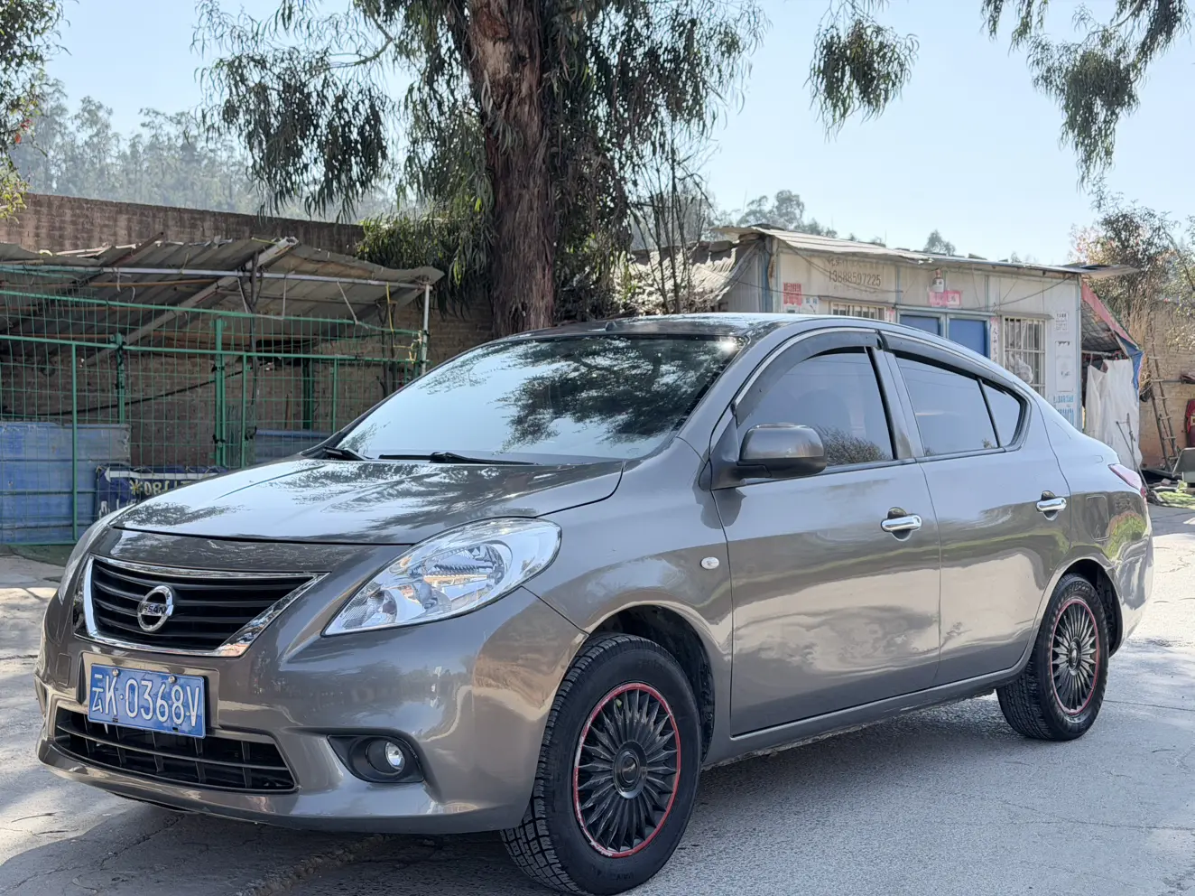 Nissan Sunlight  из Китая