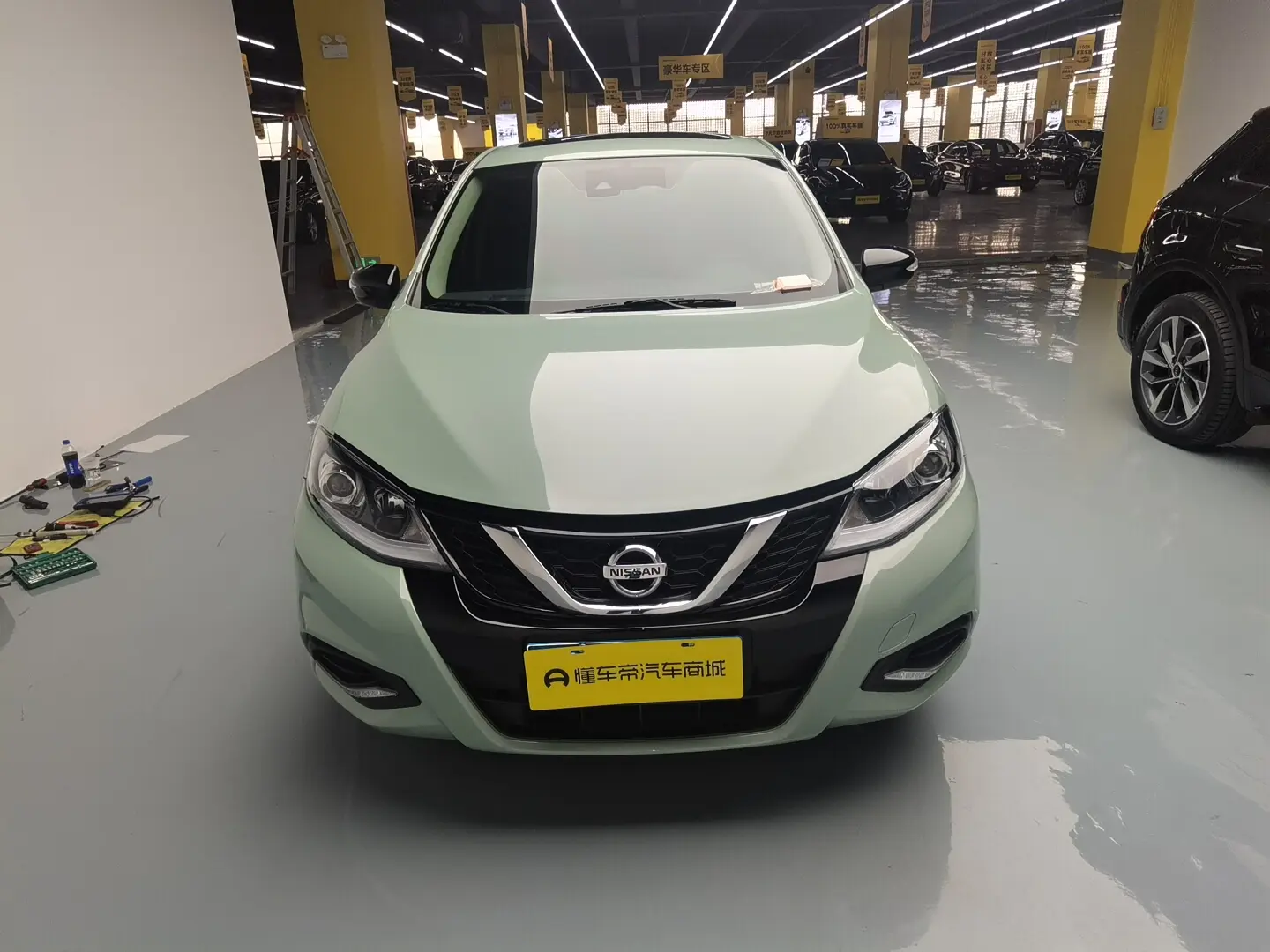 Nissan Tiida  из Китая