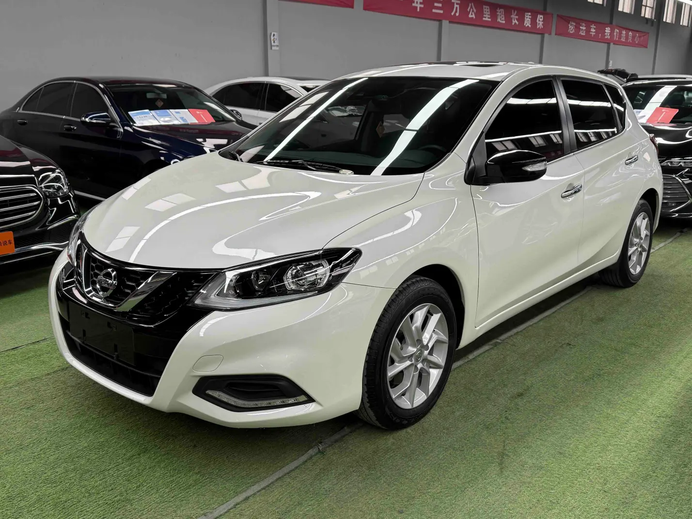 Nissan Tiida  из Китая