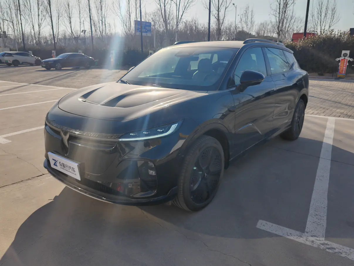 Voyah Courage  из Китая