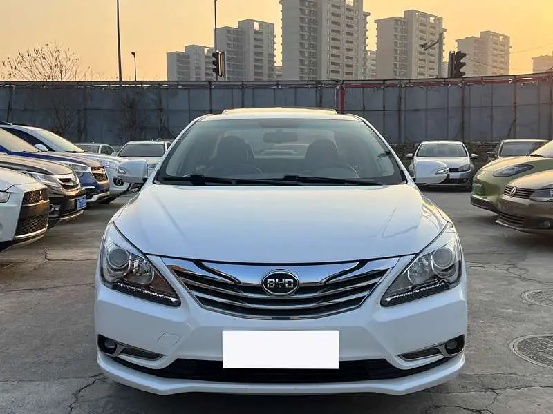 BYD G5  из Китая