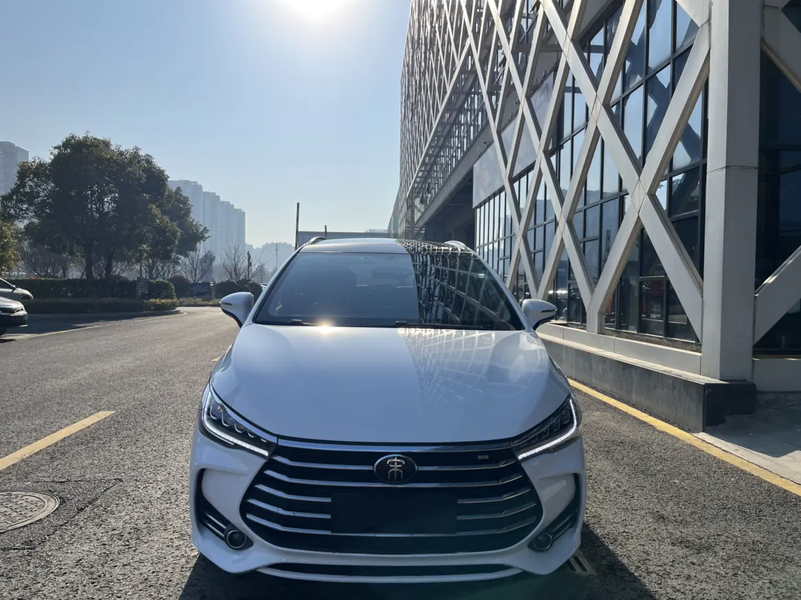 BYD Song MAX  из Китая