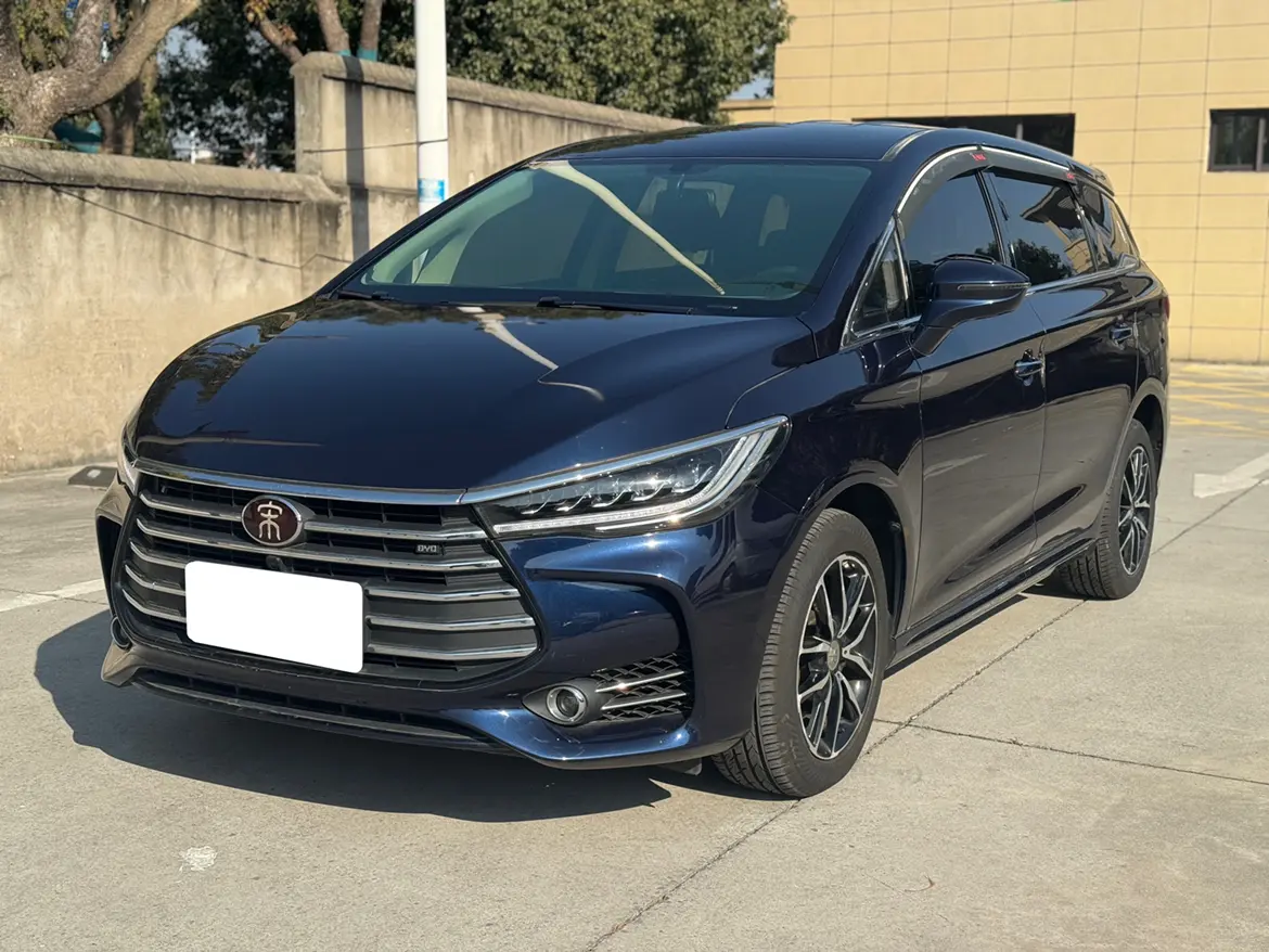 BYD Song MAX  из Китая