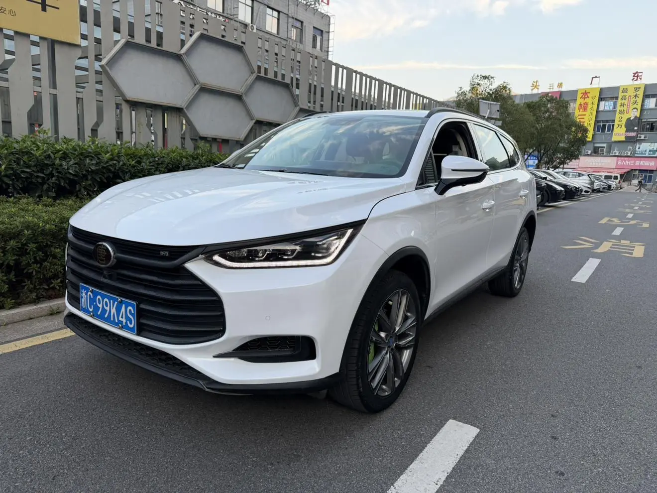 BYD Tang  из Китая
