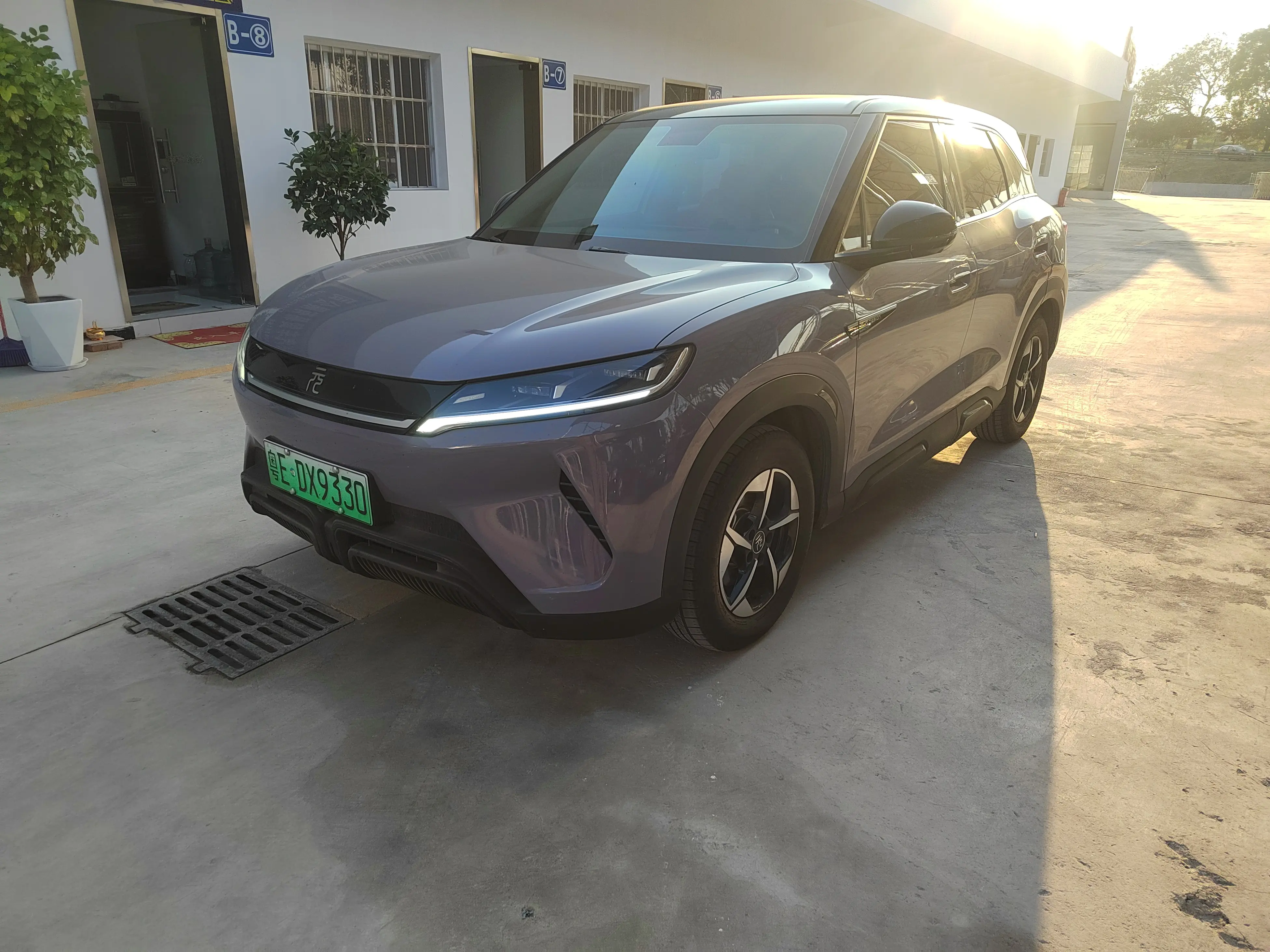 BYD Yuan UP  из Китая