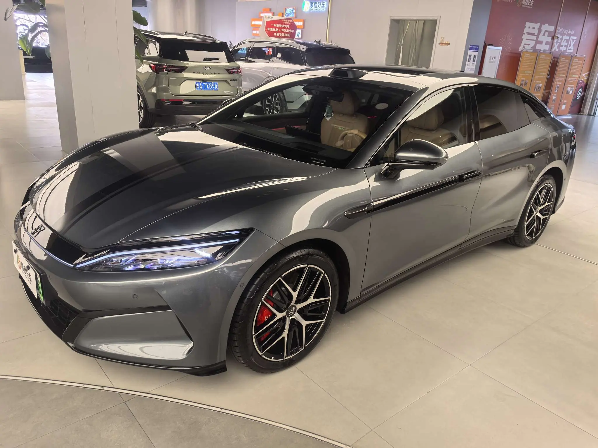 BYD Han L DM  из Китая