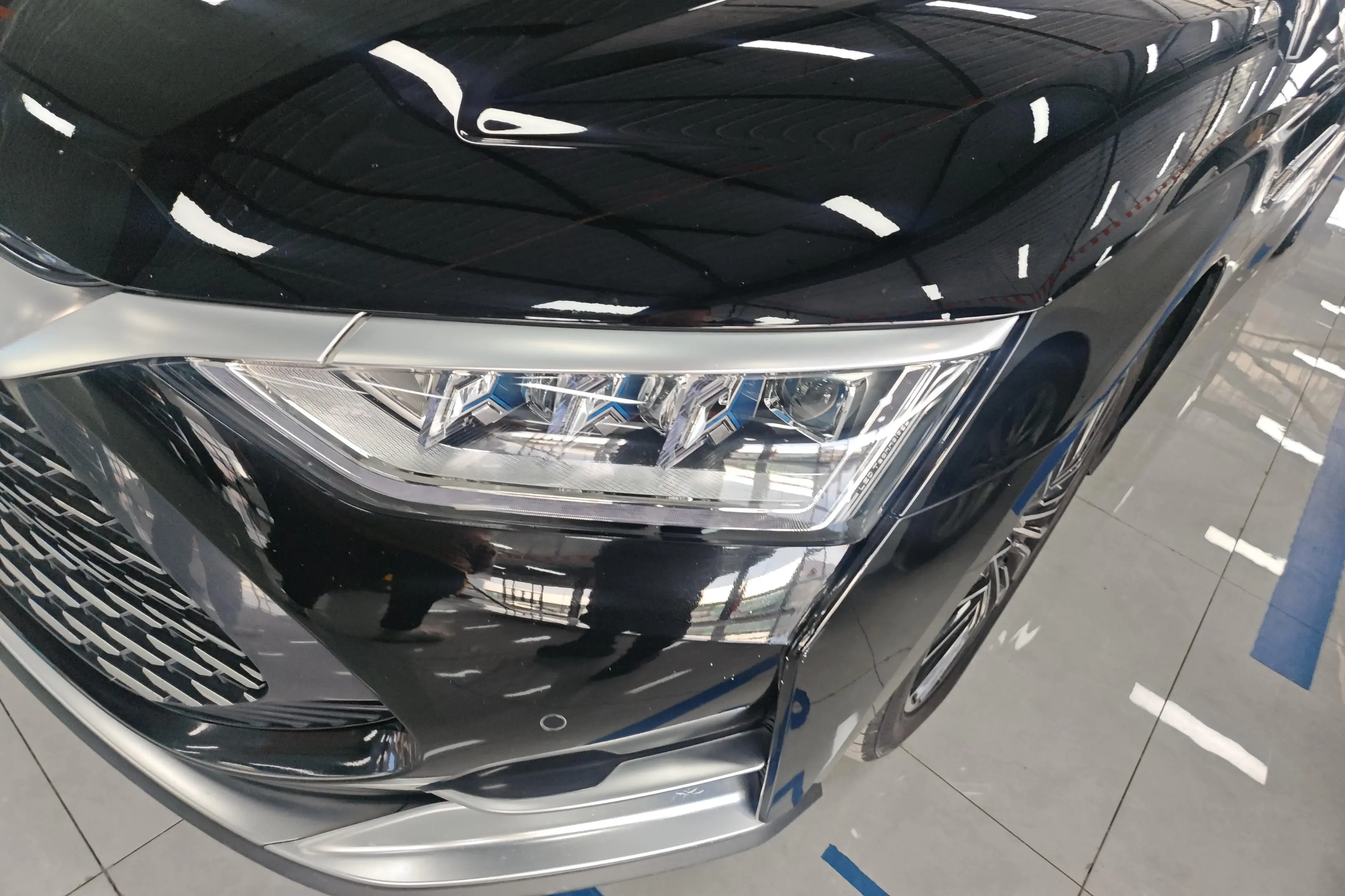 BYD HAN DM  из Китая