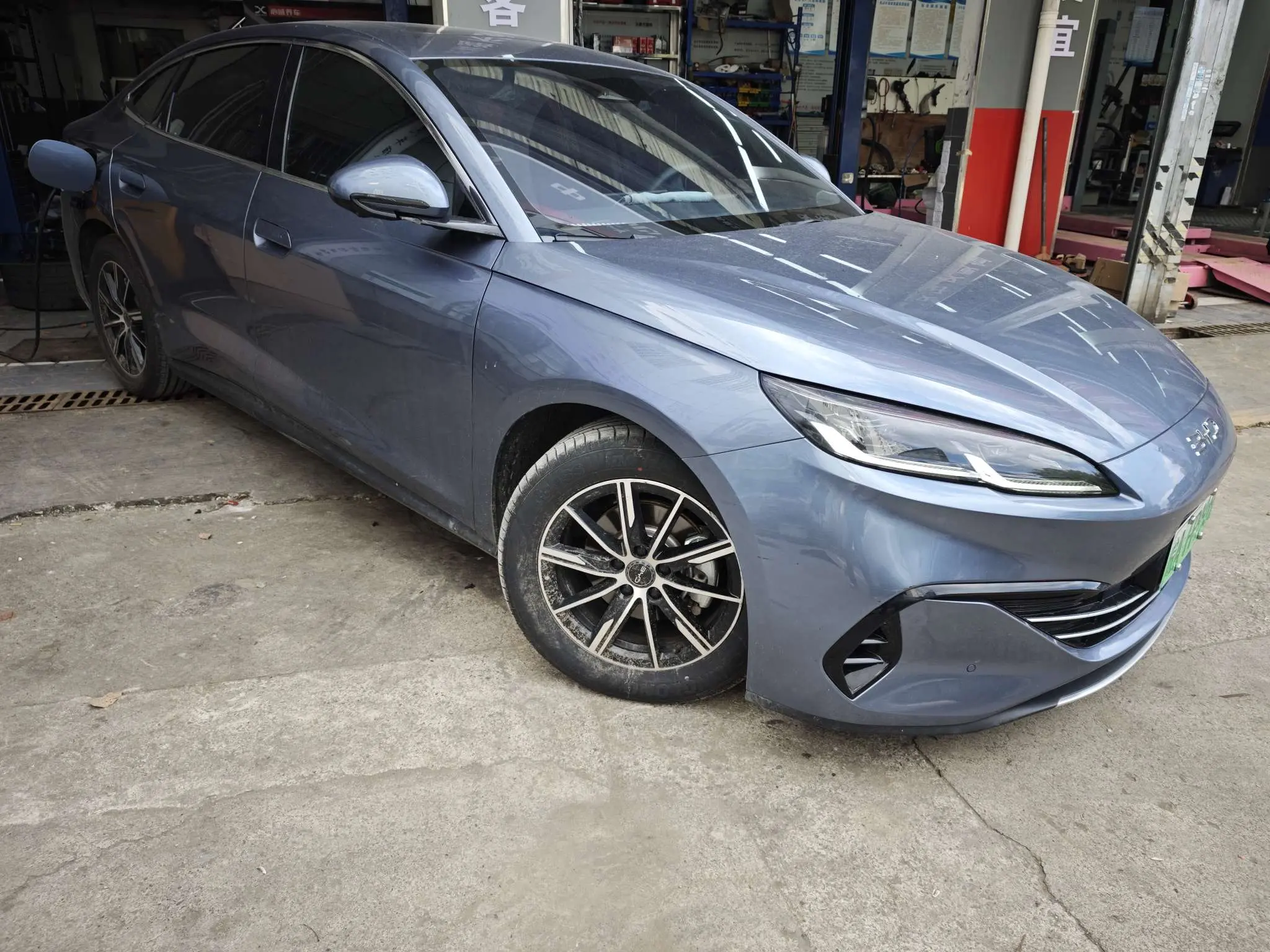 BYD Seal 06DM