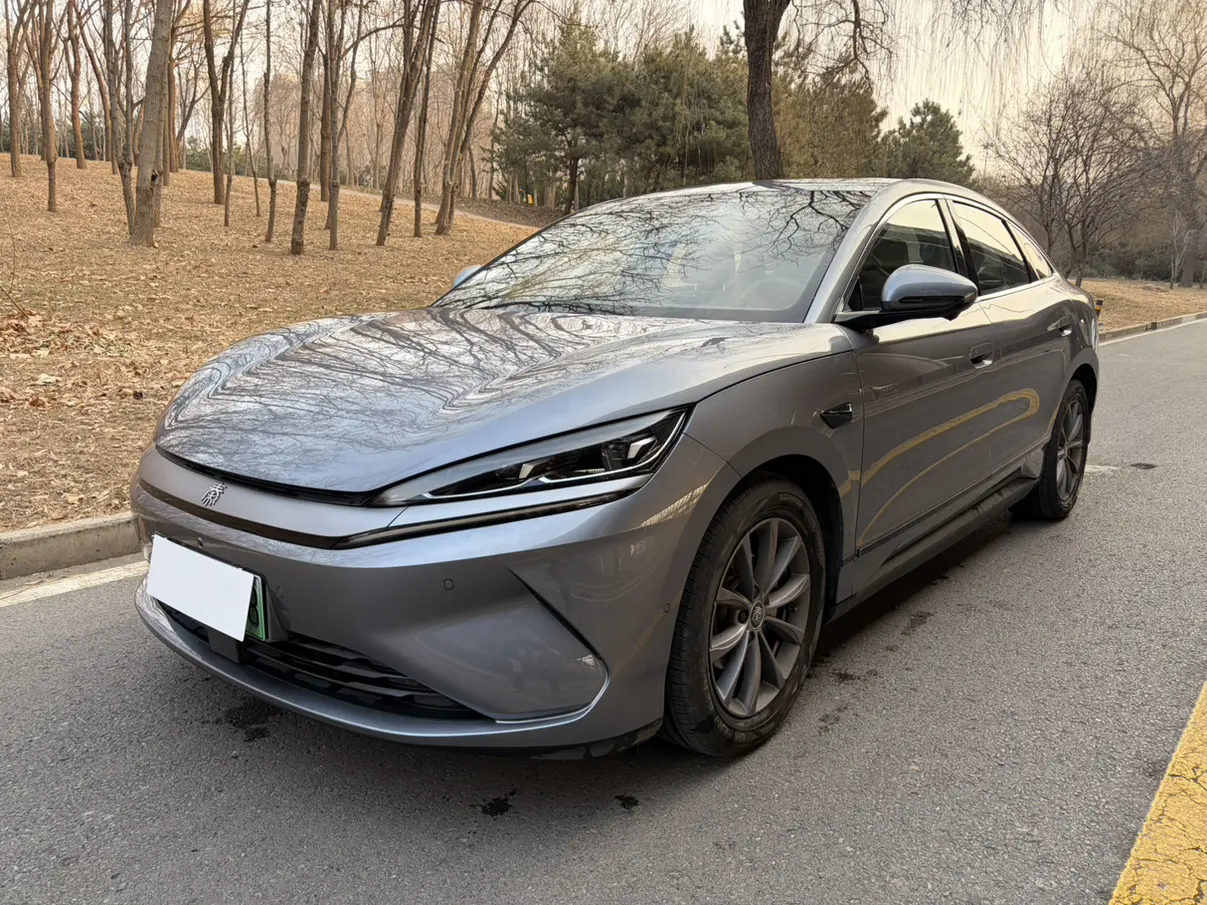 BYD Qin L EV  из Китая