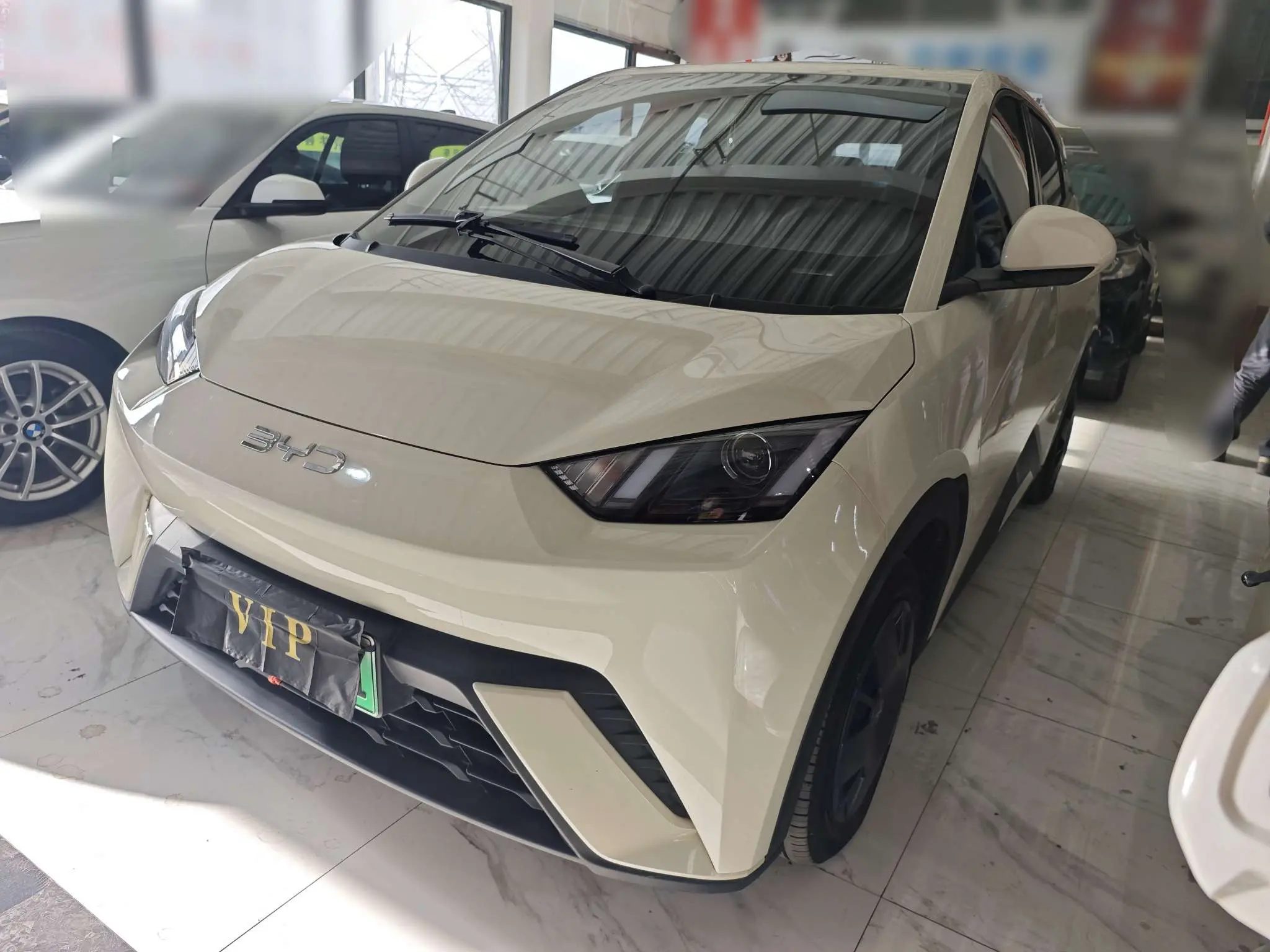 BYD Seagull  из Китая