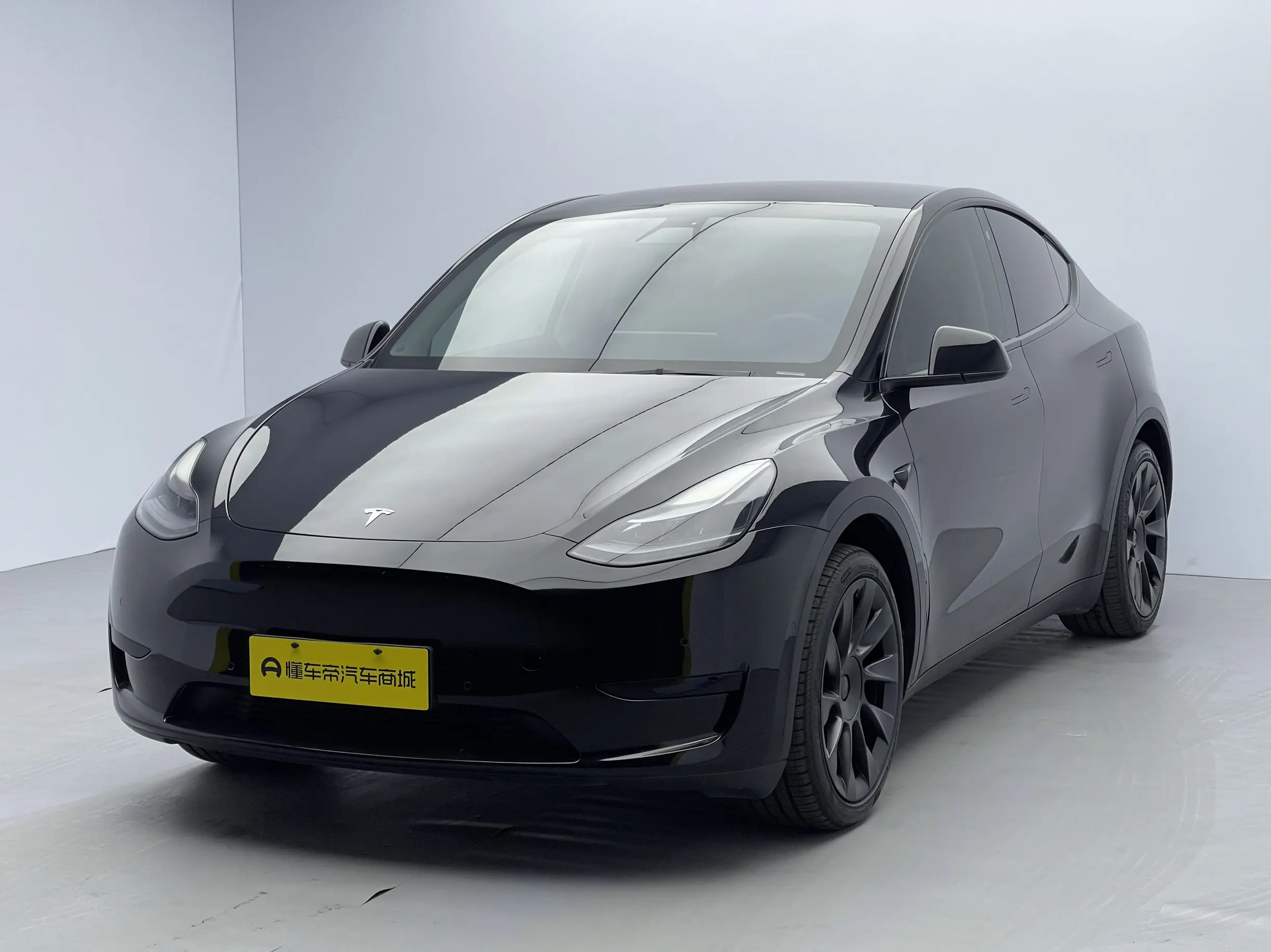 Tesla Model Y  из Китая