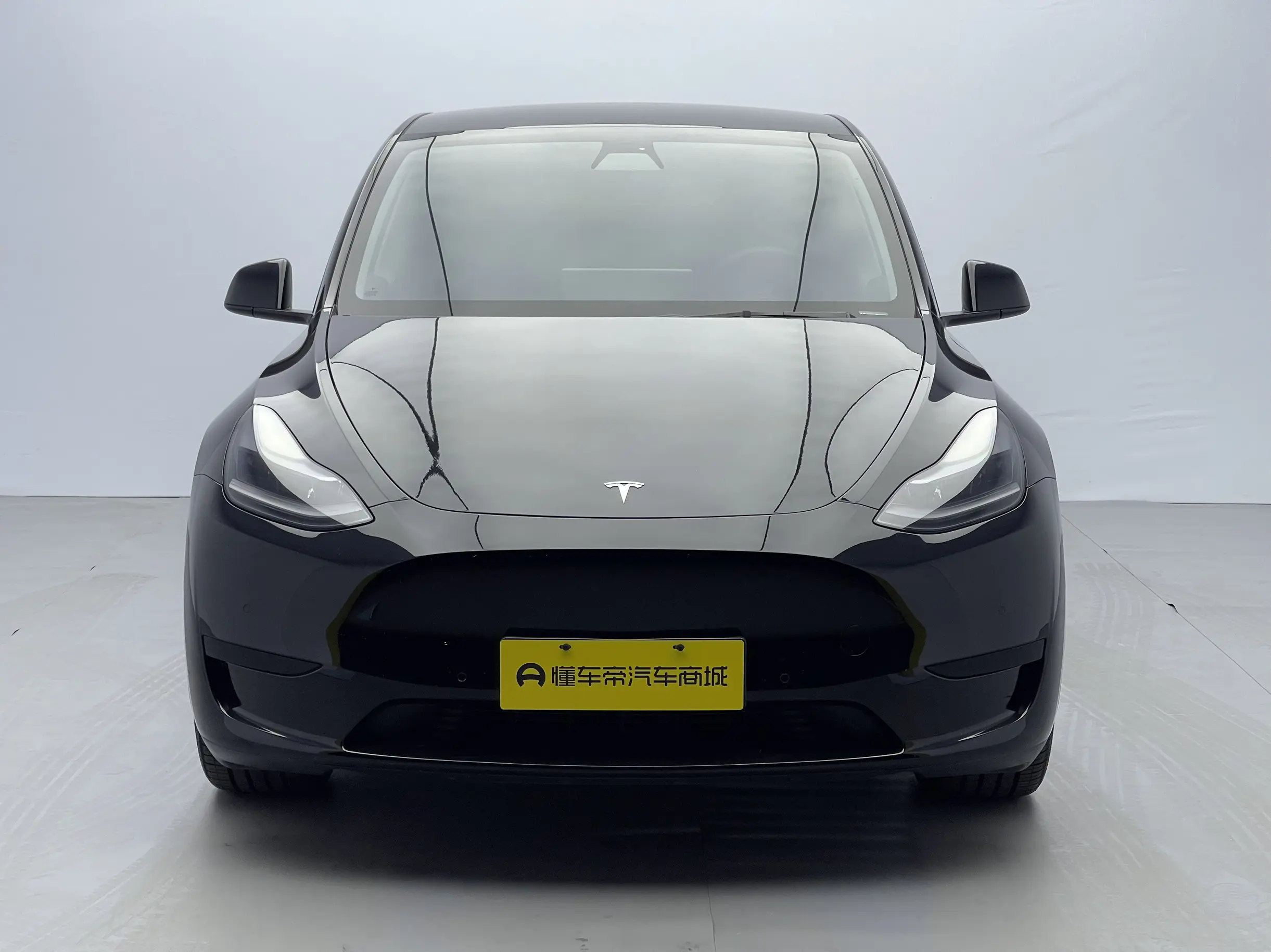 Tesla Model Y  из Китая