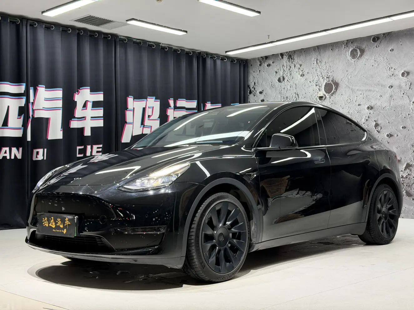 Tesla Model Y  из Китая
