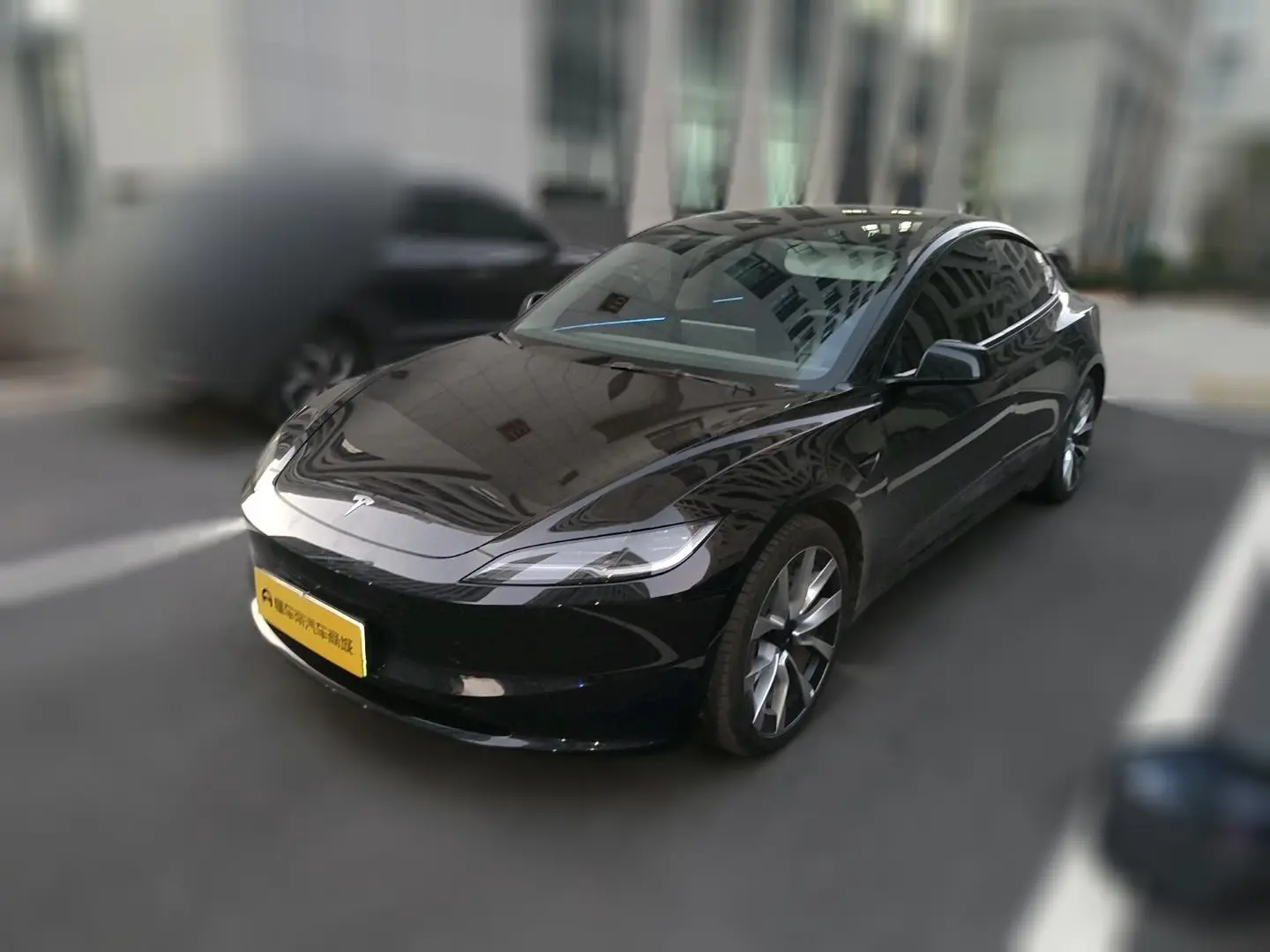 Tesla Model 3  из Китая