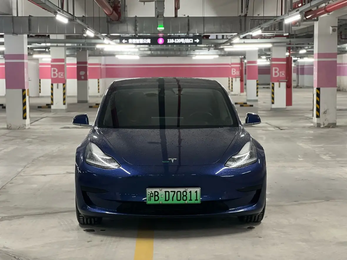 Tesla Model 3  из Китая