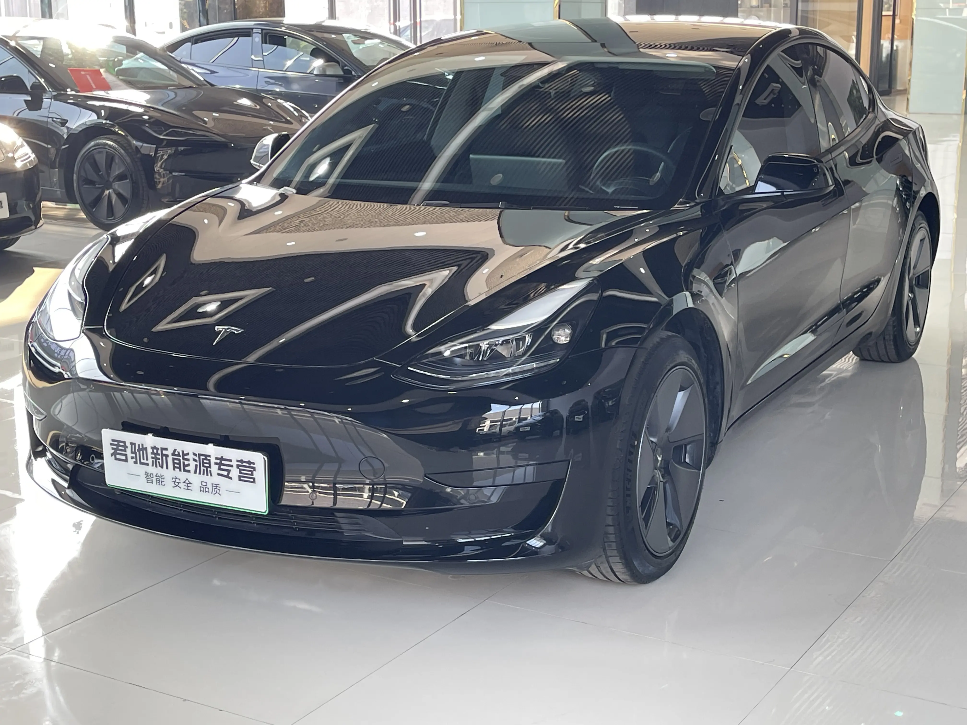 Tesla Model 3  из Китая