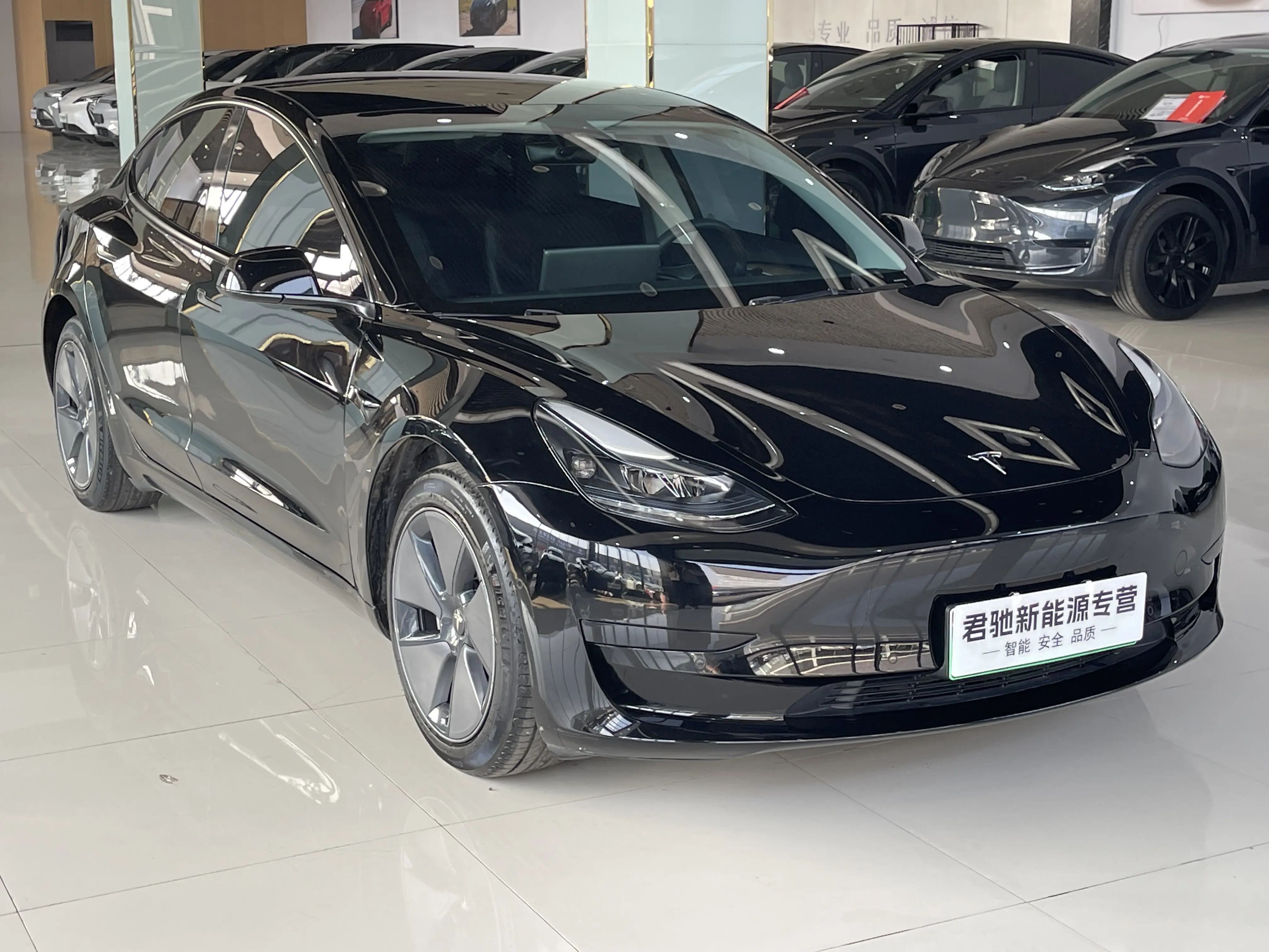 Tesla Model 3  из Китая