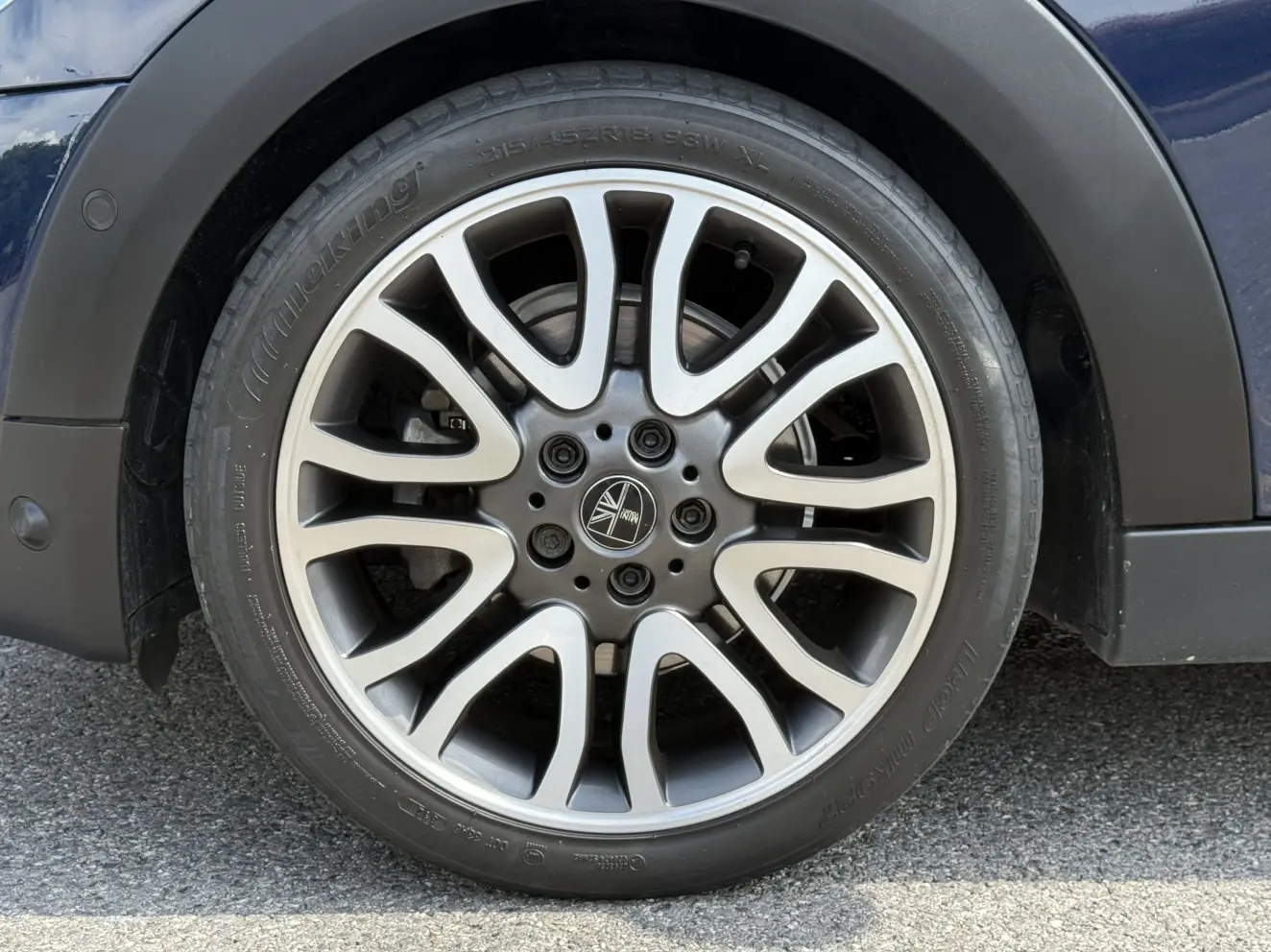 MINI 